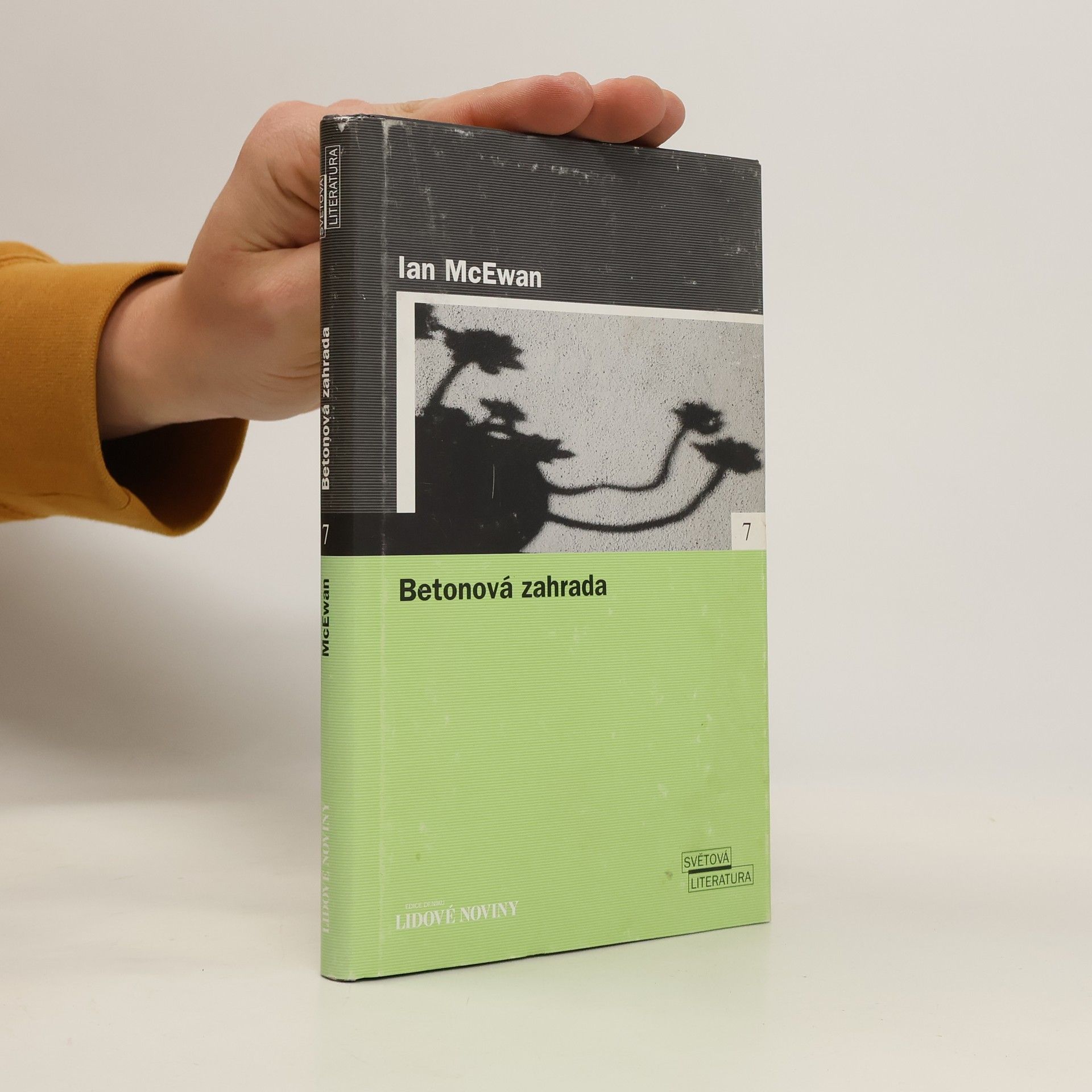 Ian McEwan Betonová zahrada