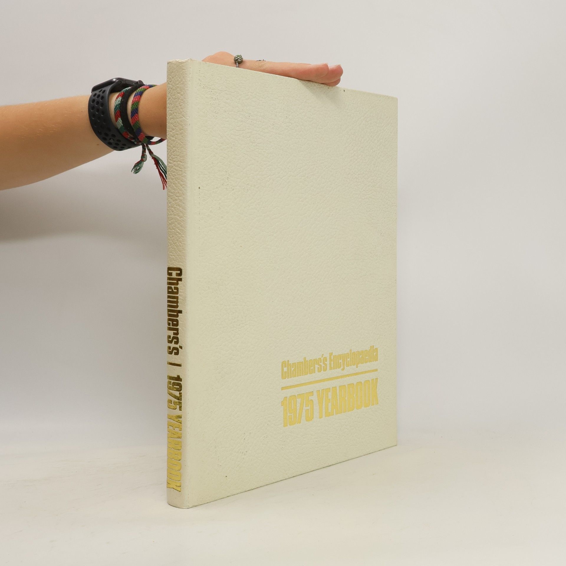 Collectif d'auteurs The New Caxton Encyclopedia. 1975 Yearbook