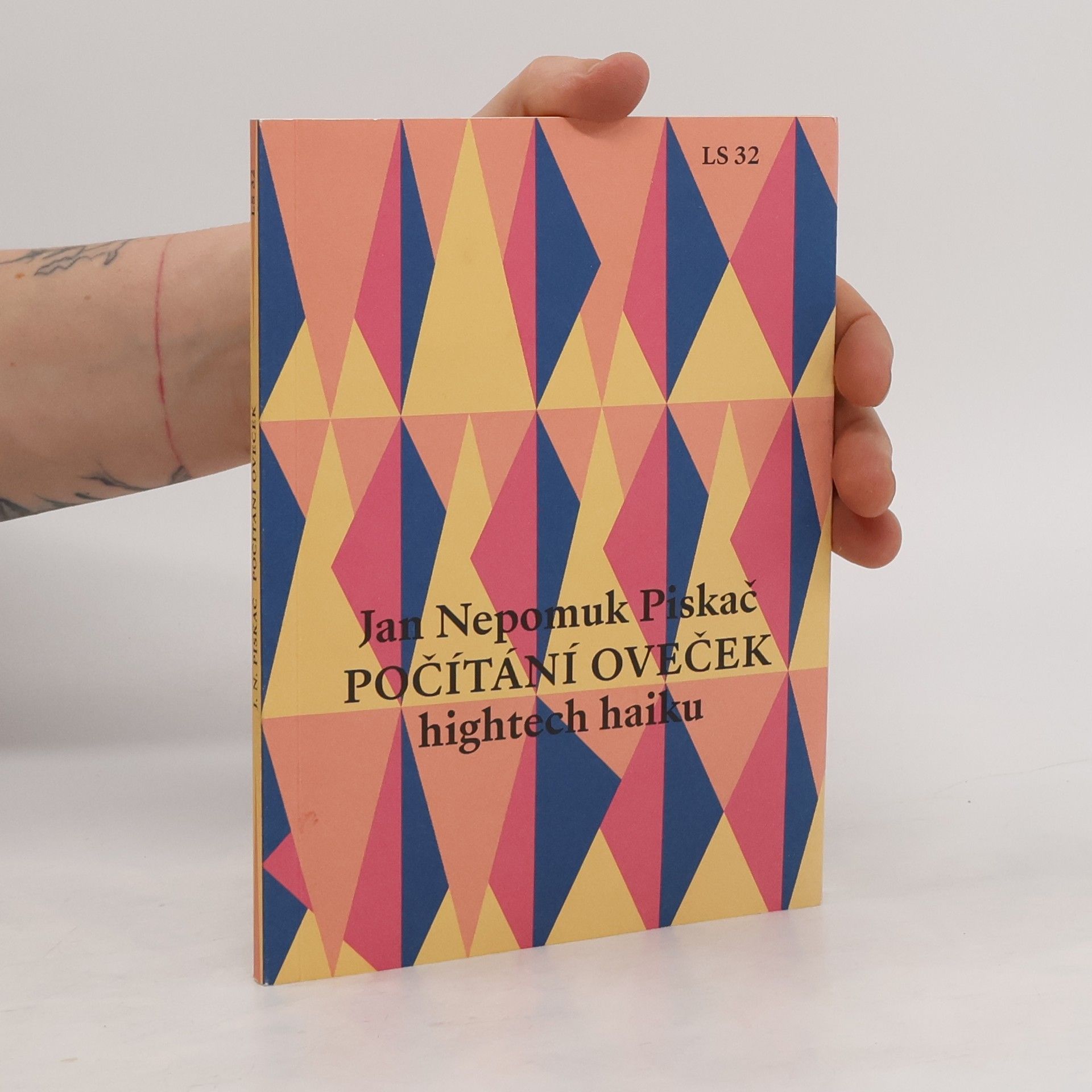Jan Nepomuk Piskač Počítání oveček - hightech haiku