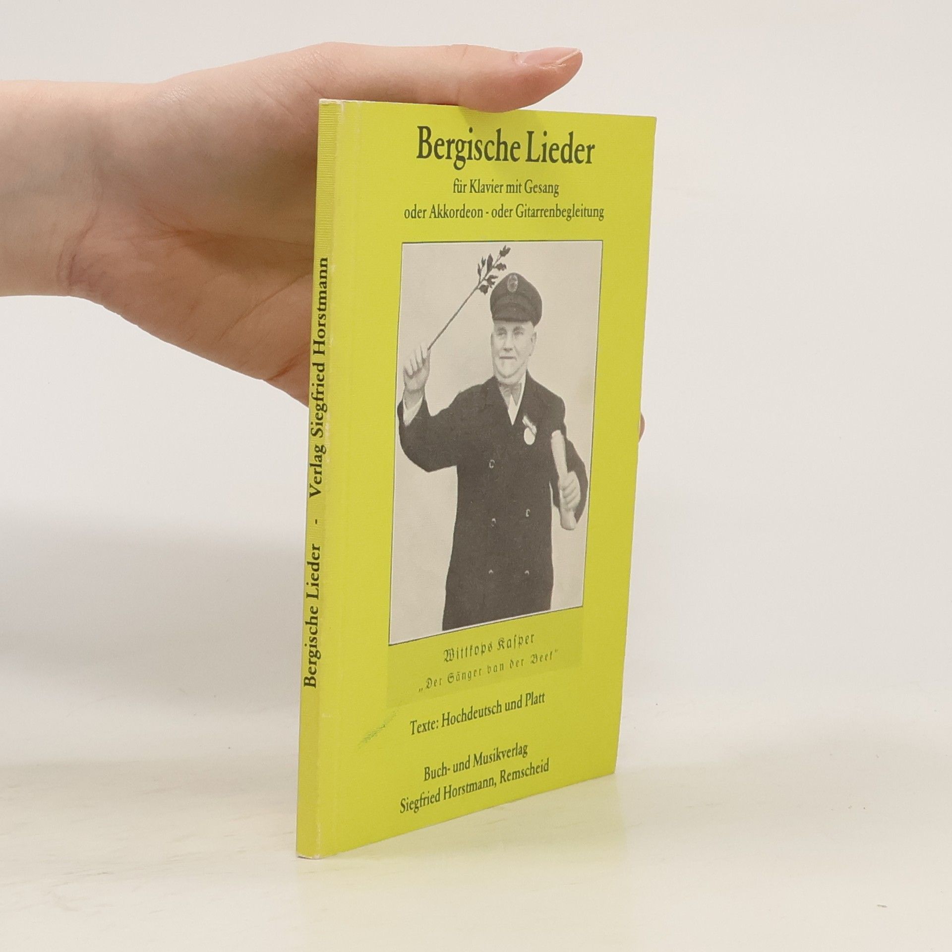 Collectif d'auteurs Bergische Lieder für Klavier mit Gesang oder Akkordeon - oder Gitarrenbegleitung