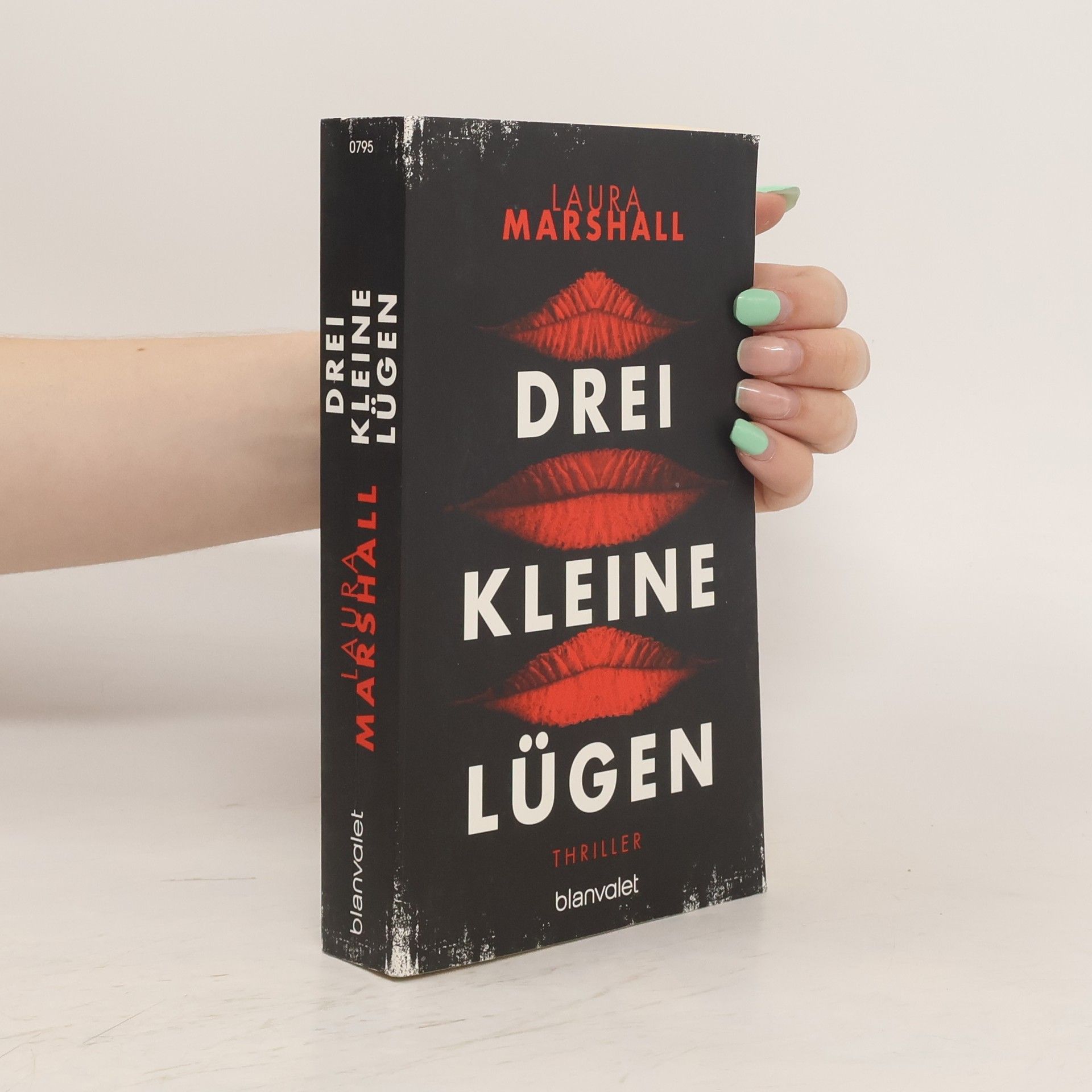 Laura Marshall Drei kleine Lügen