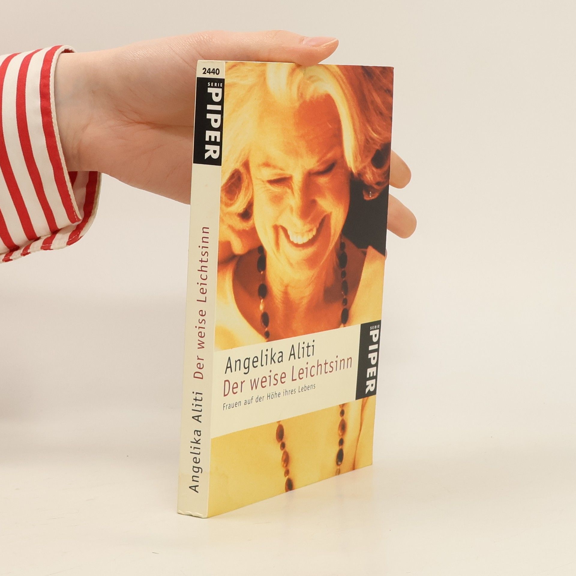 Angelika Aliti Der weise Leichtsinn