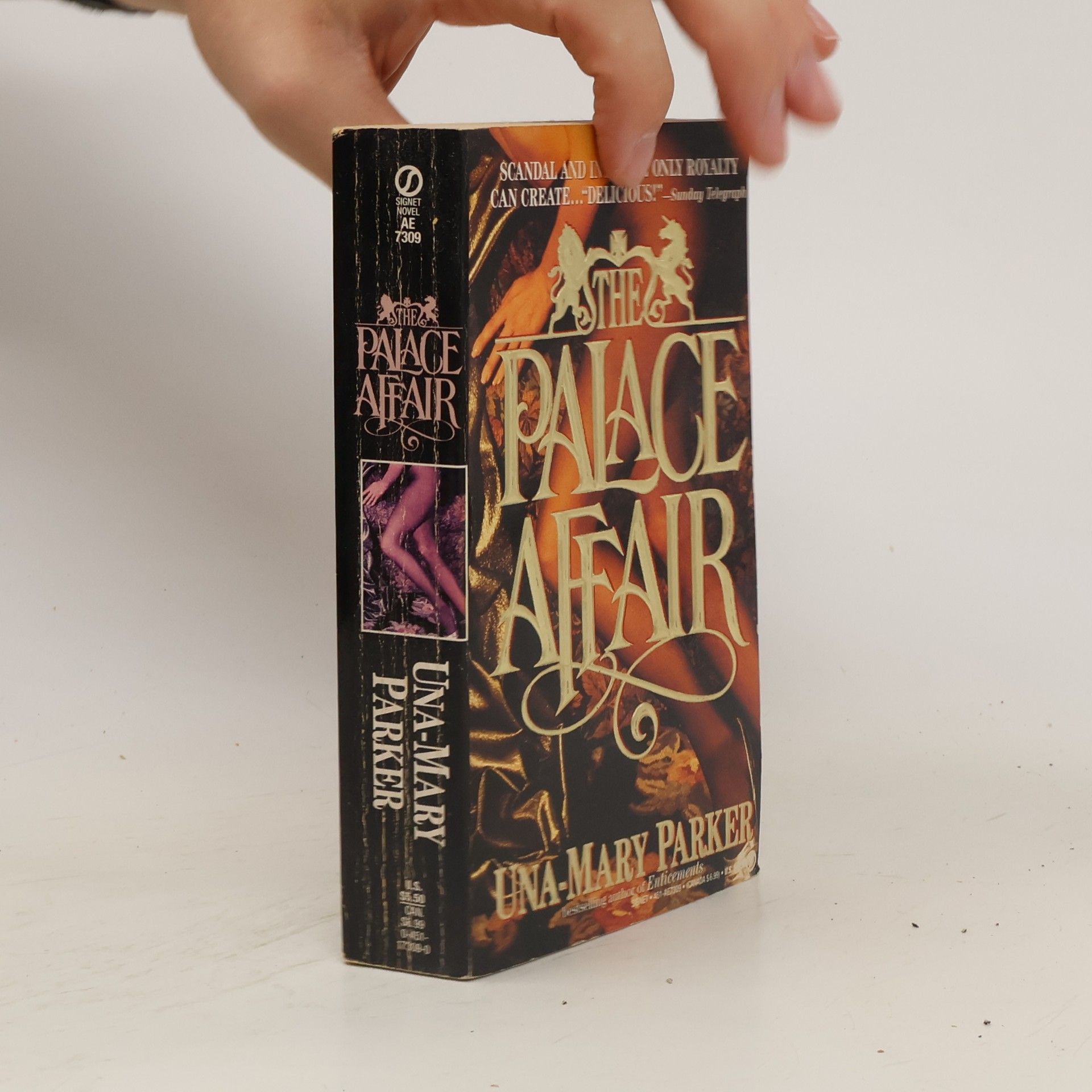 Una Mary Parker The Palace Affair