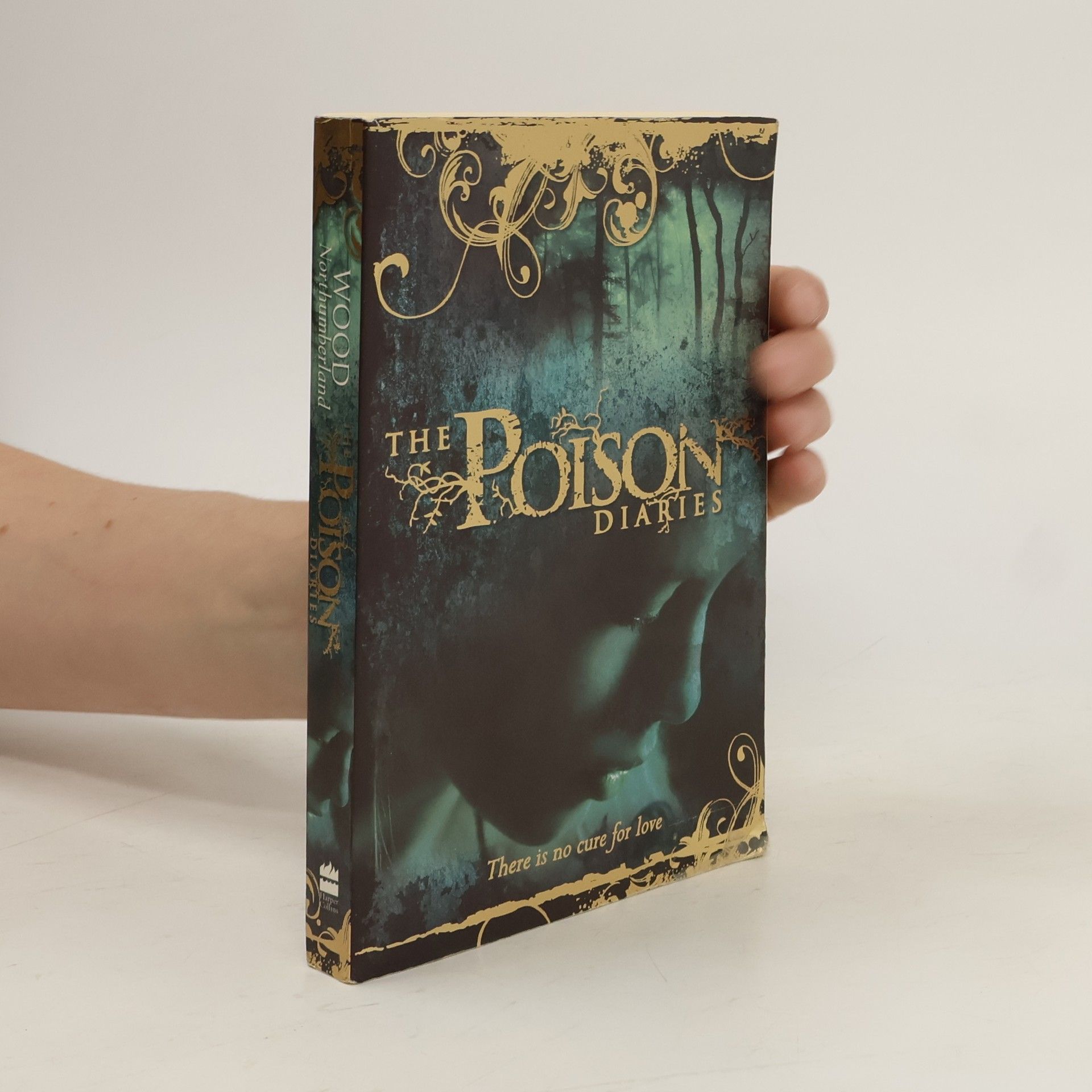 Maryrose Wood The Poison Diaries