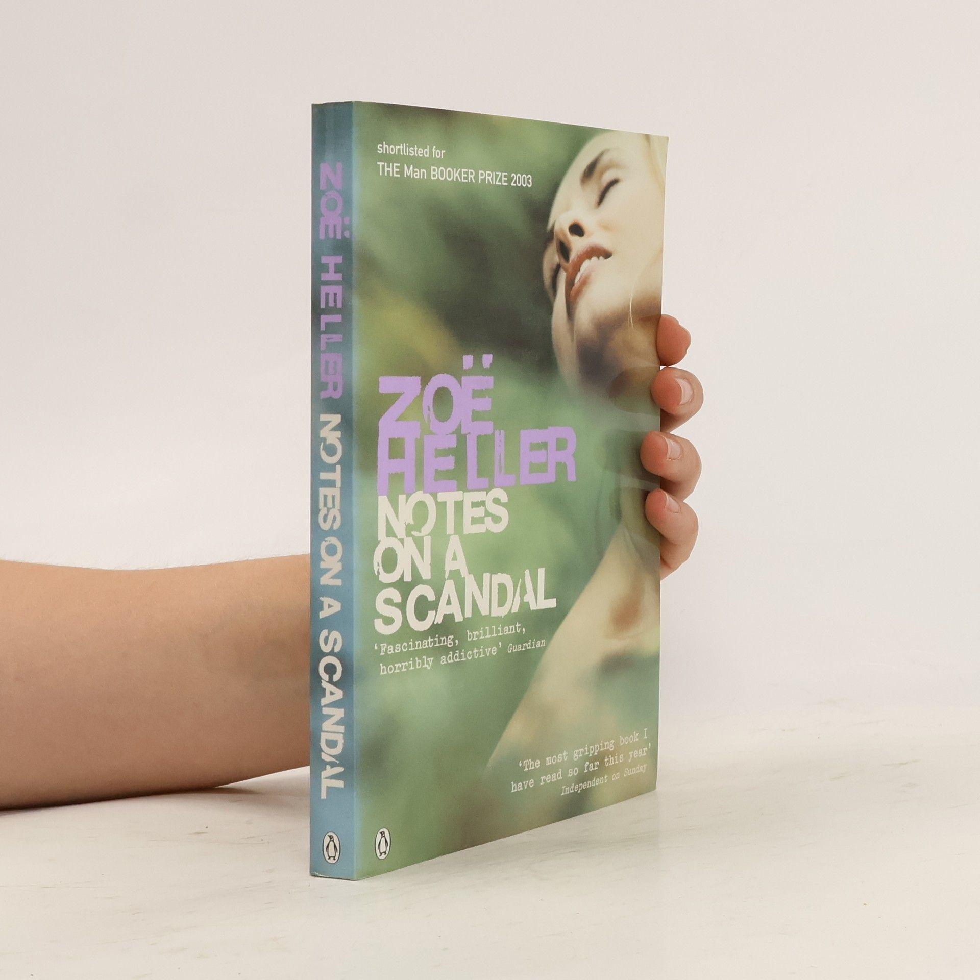 Zoe͏̈ Heller Notes on a Scandal