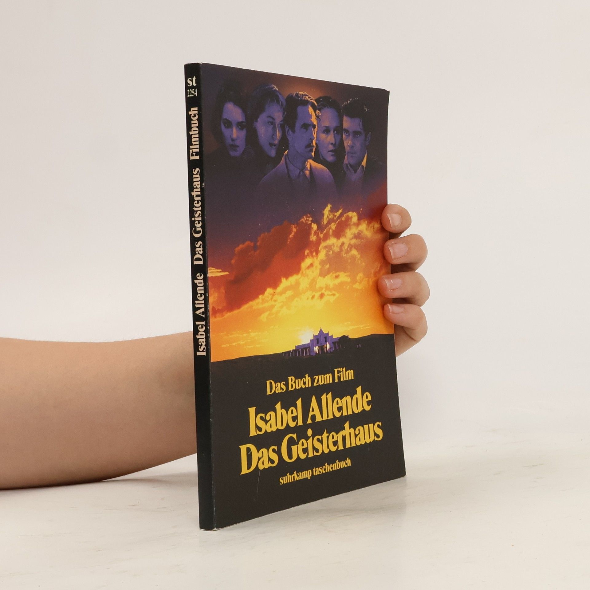kolektiv Isabel Allendes "Geisterhaus"