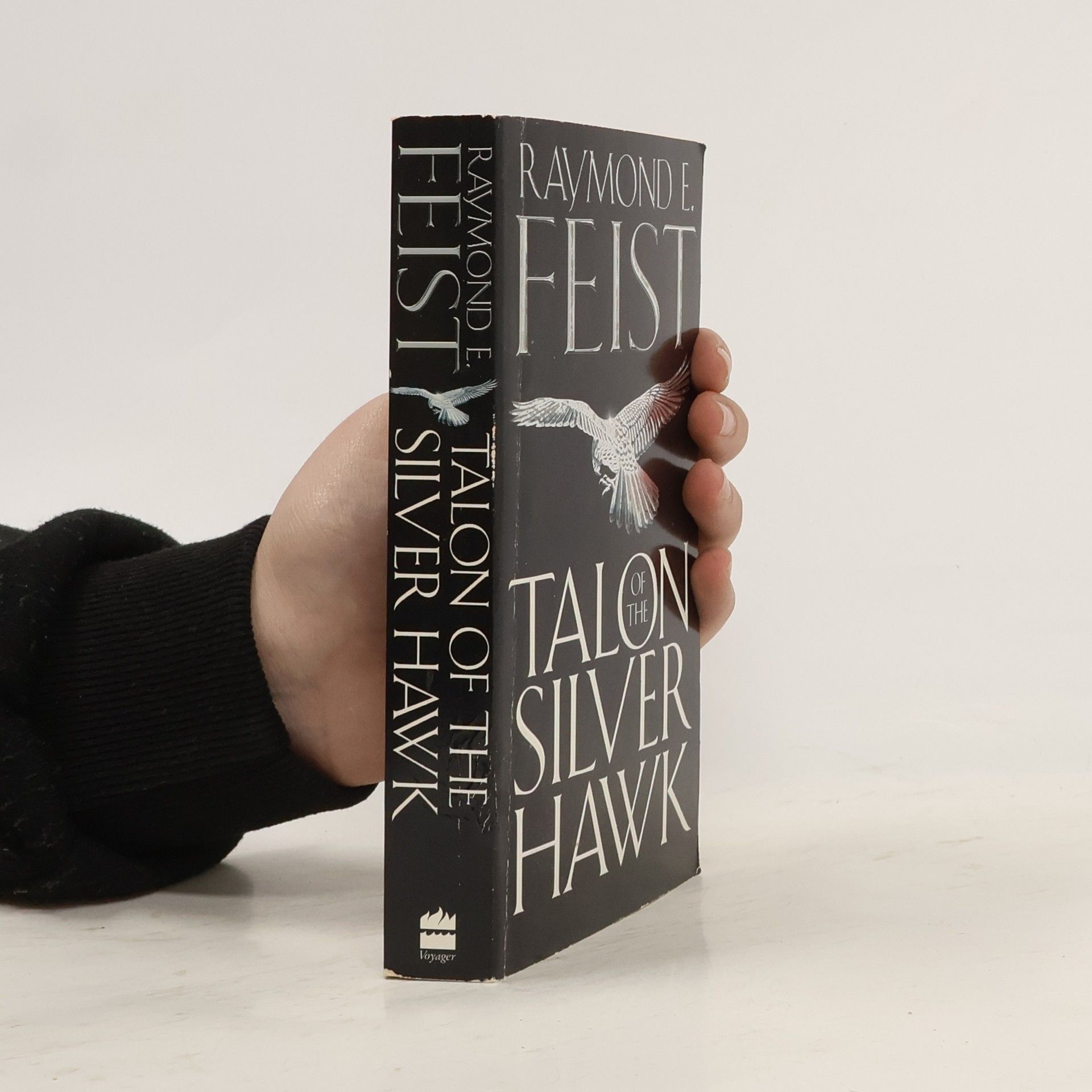 Raymond E. Feist Talon of the Silver Hawk