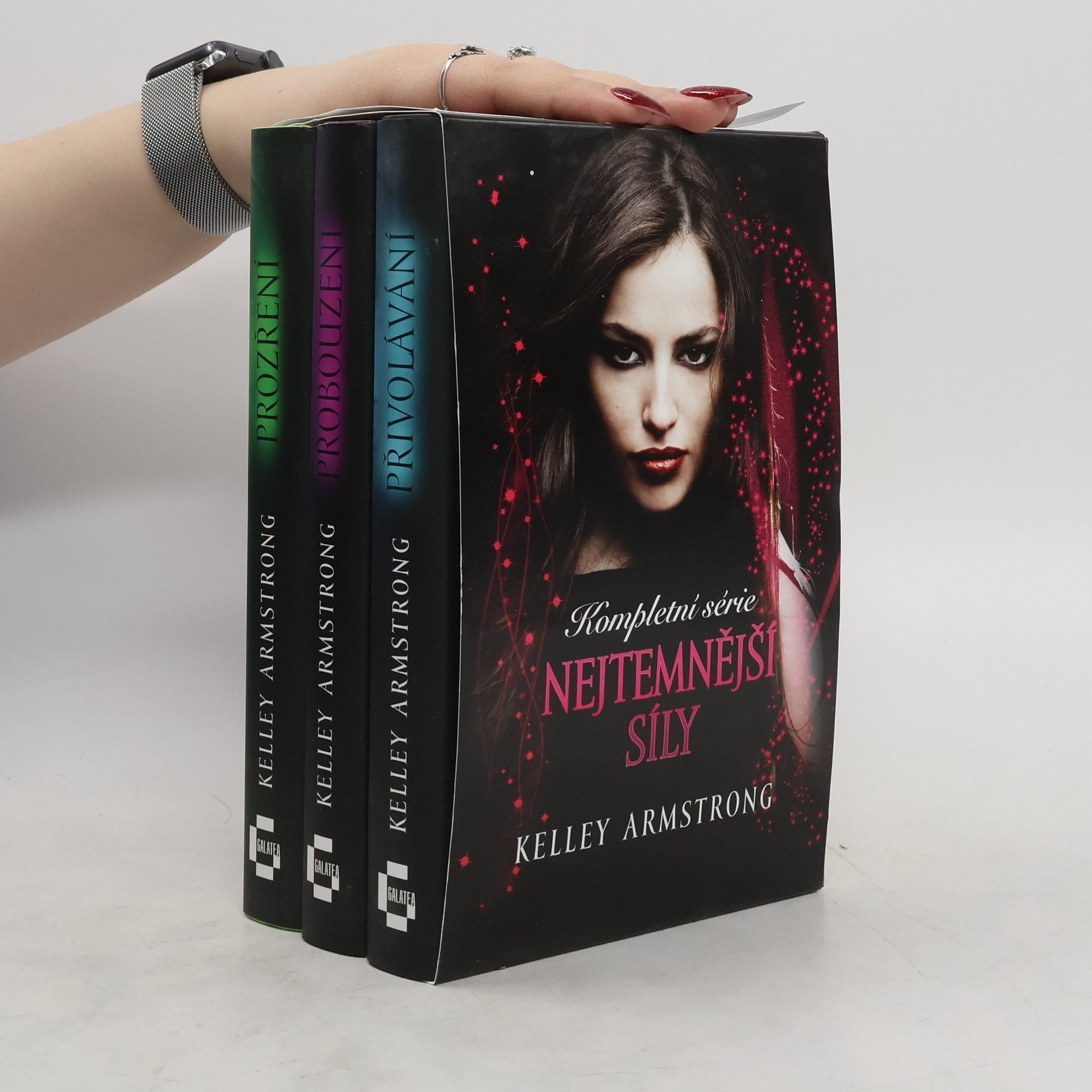 Kelley Armstrong Nejtemnější síly 1. - 3. díl (kompletní série, 3 svazky)
