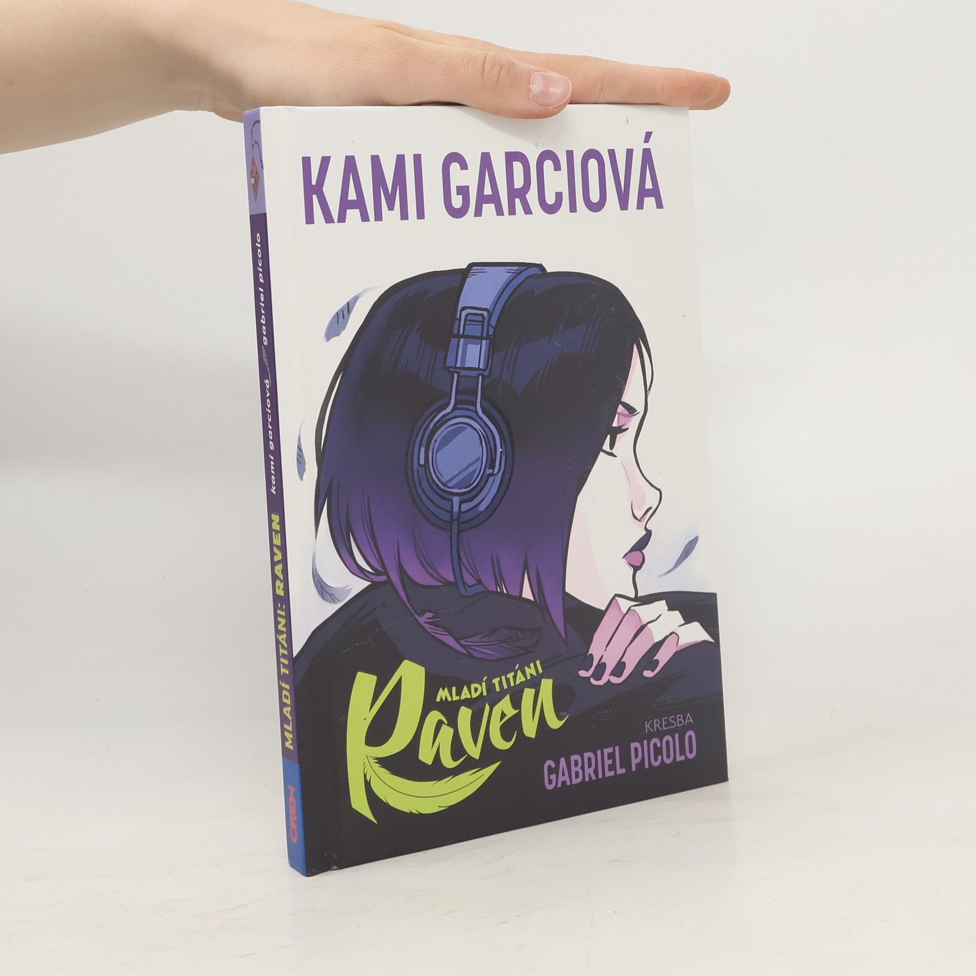 Kami Garcia Raven : mladí titáni