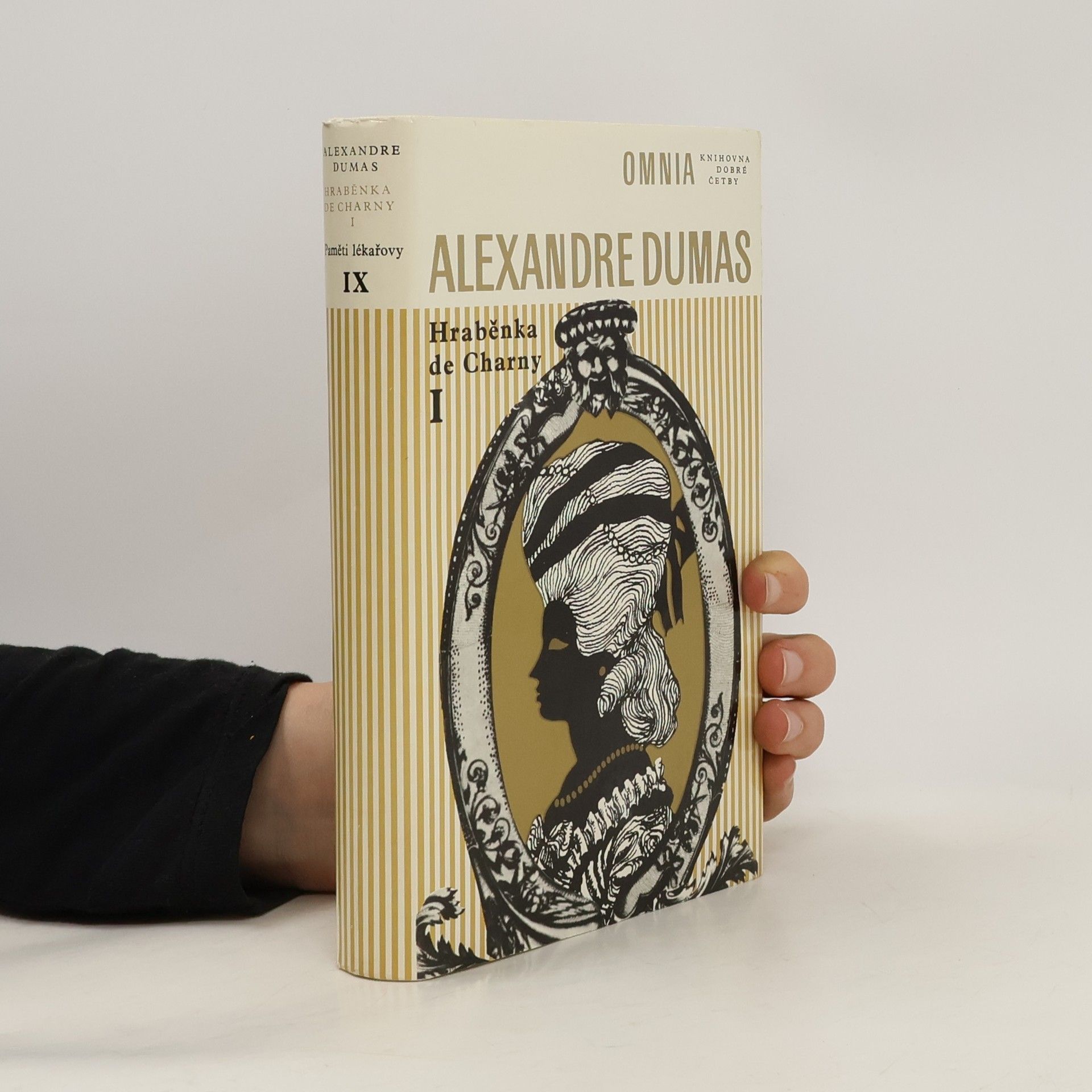 Alexandre Dumas Paměti lékařovy IX. Hraběnka de Charny I.
