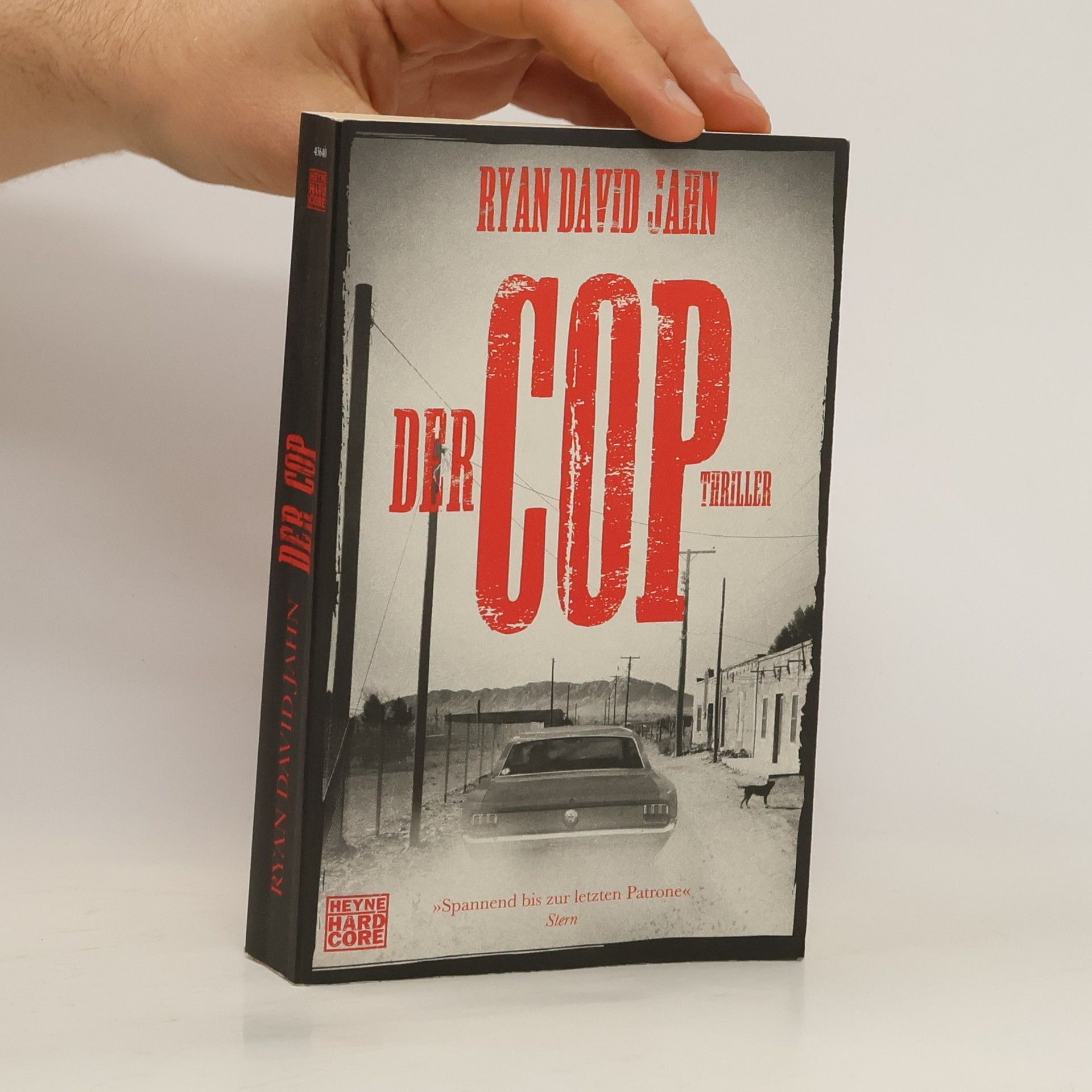 Ryan David Jahn Der Cop