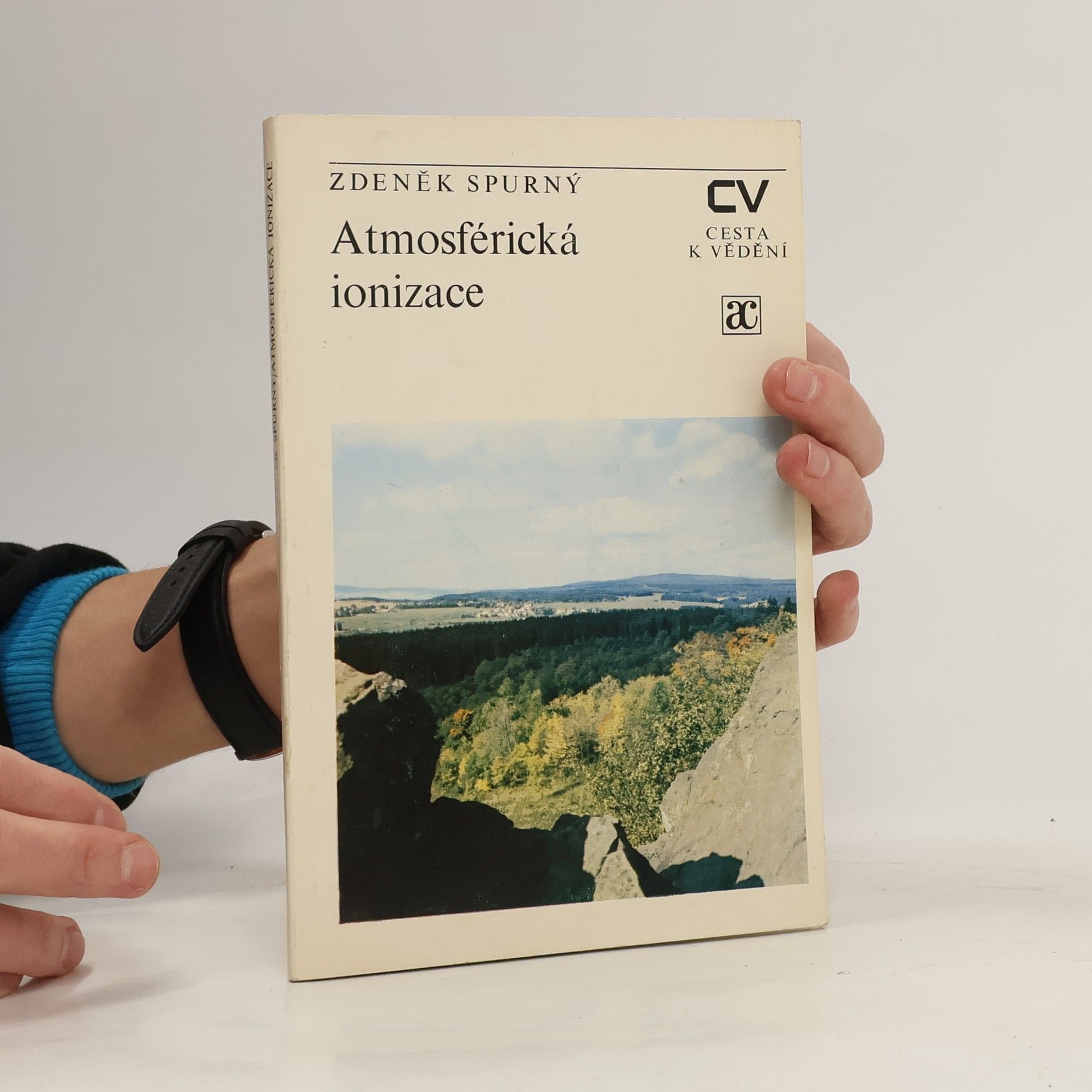 Zdeněk Spurný Atmosférická ionizace