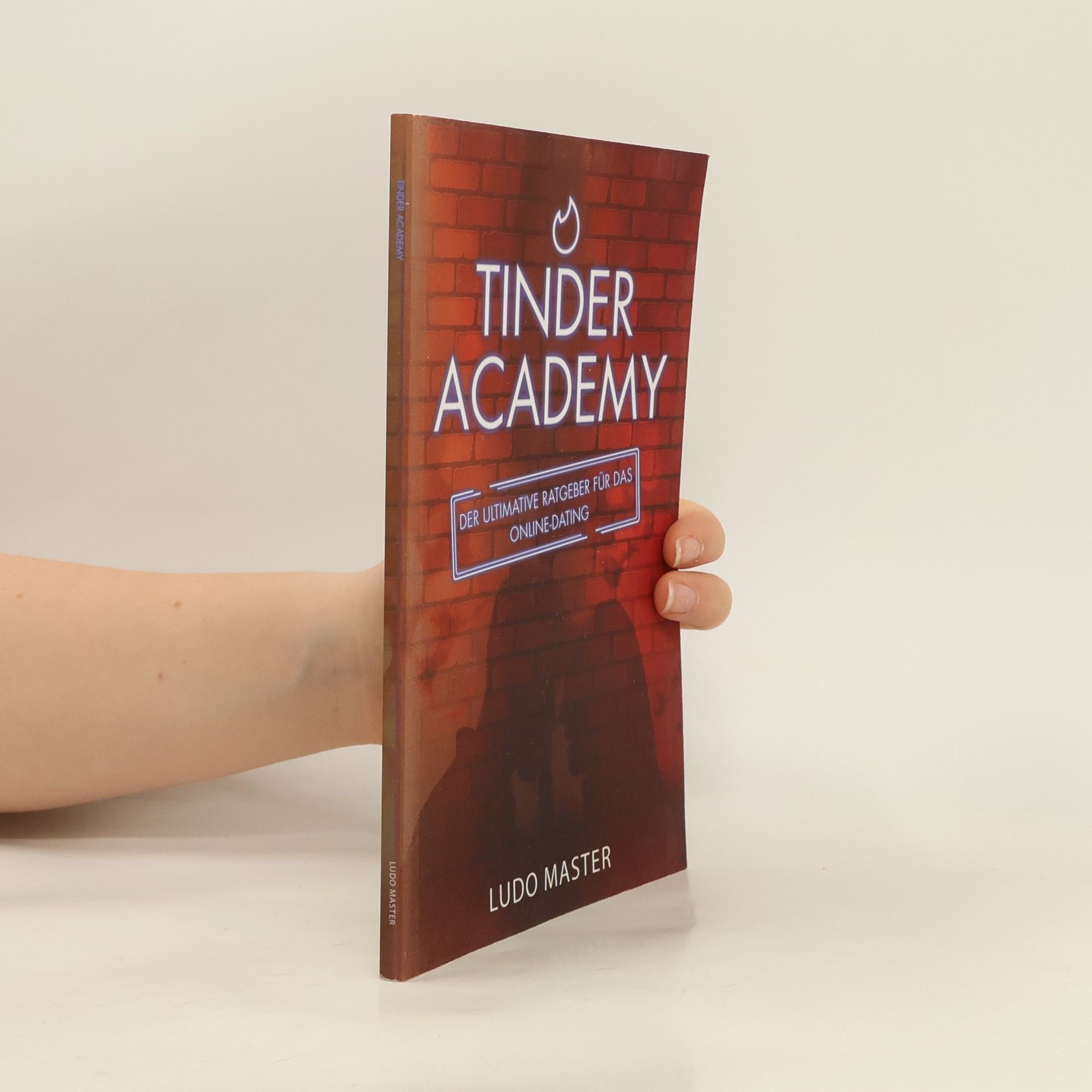 Autores varios Tinder Academy