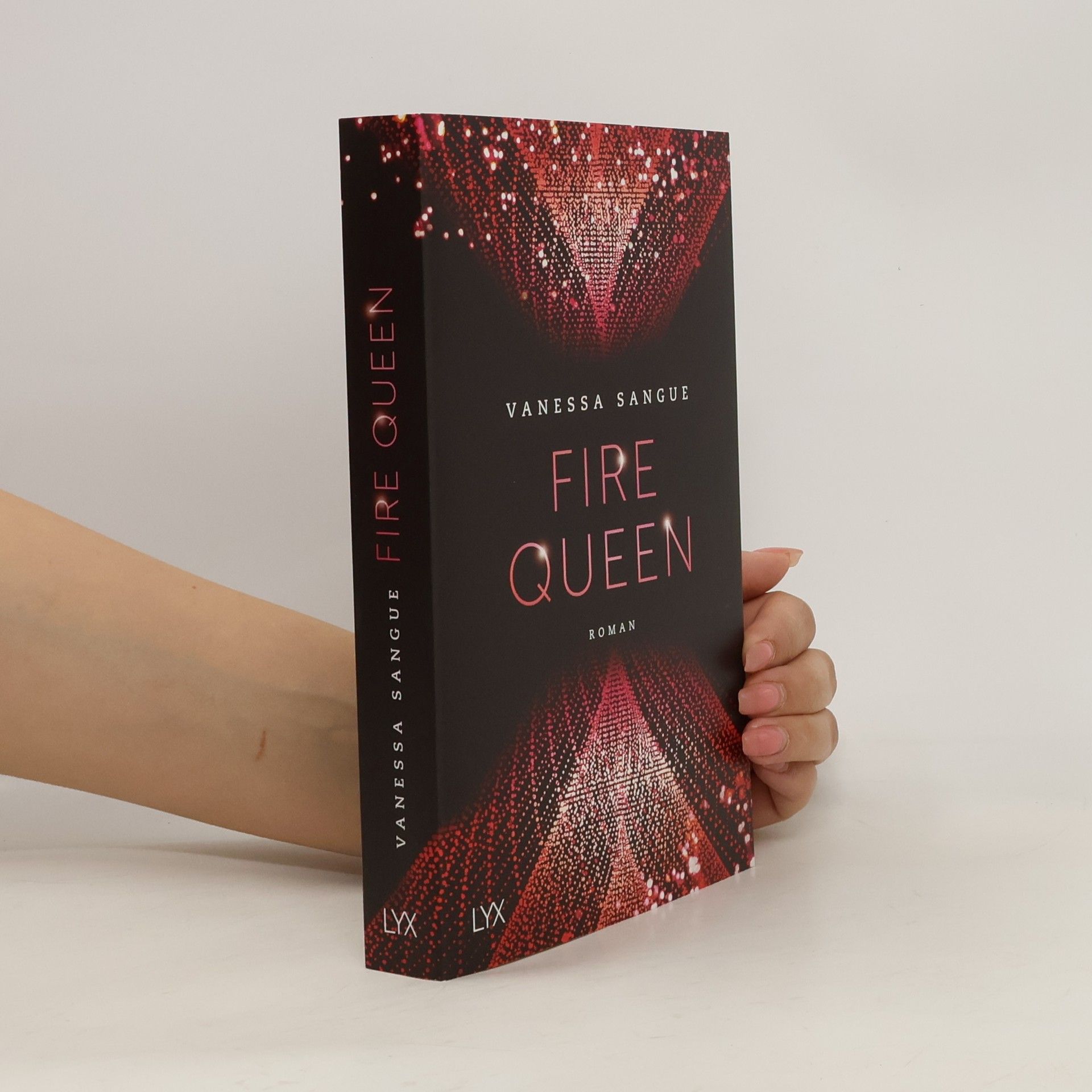 Vanessa Sangue Fire queen