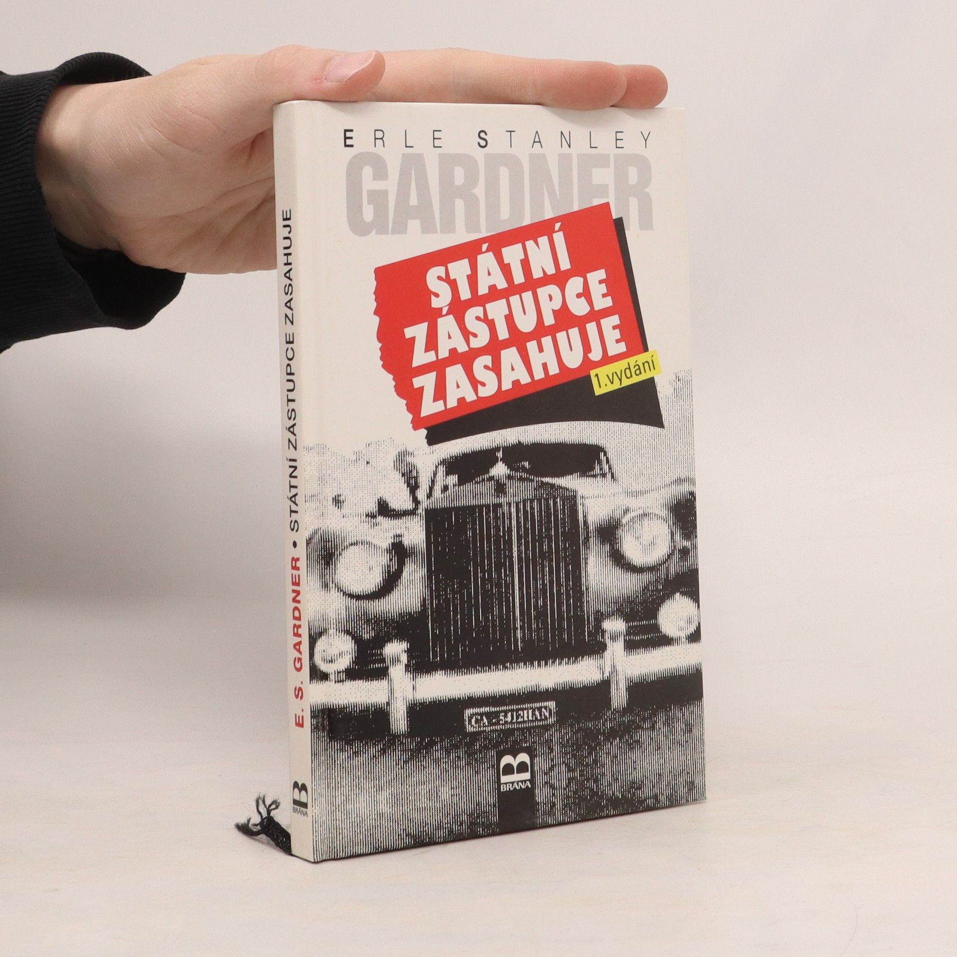 Erle Stanley Gardner Státní zástupce zasahuje