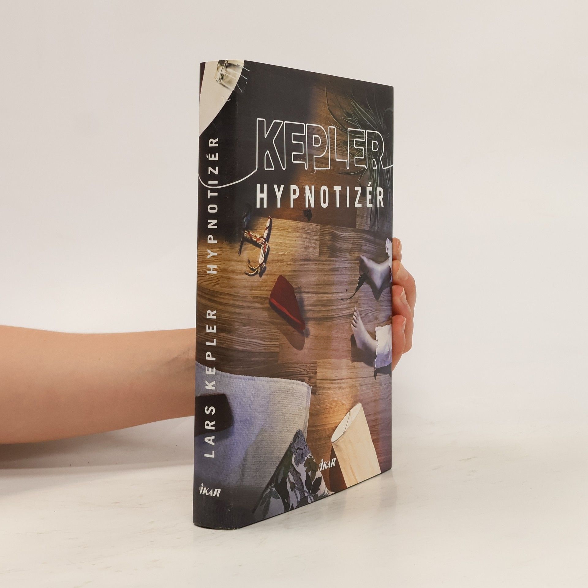 Lars Kepler Hypnotizér
