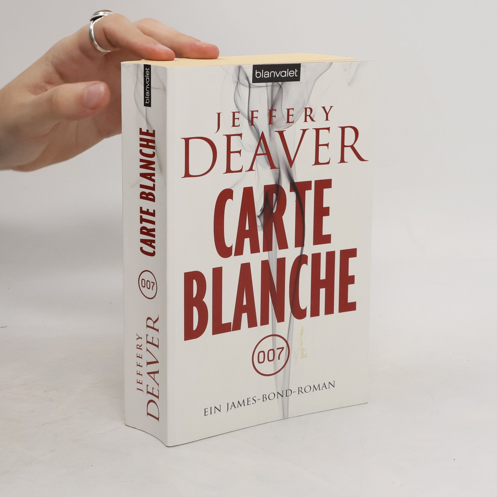 Jeffery Deaver James Bond - agent 007. Carte Blanche. (45. díl)