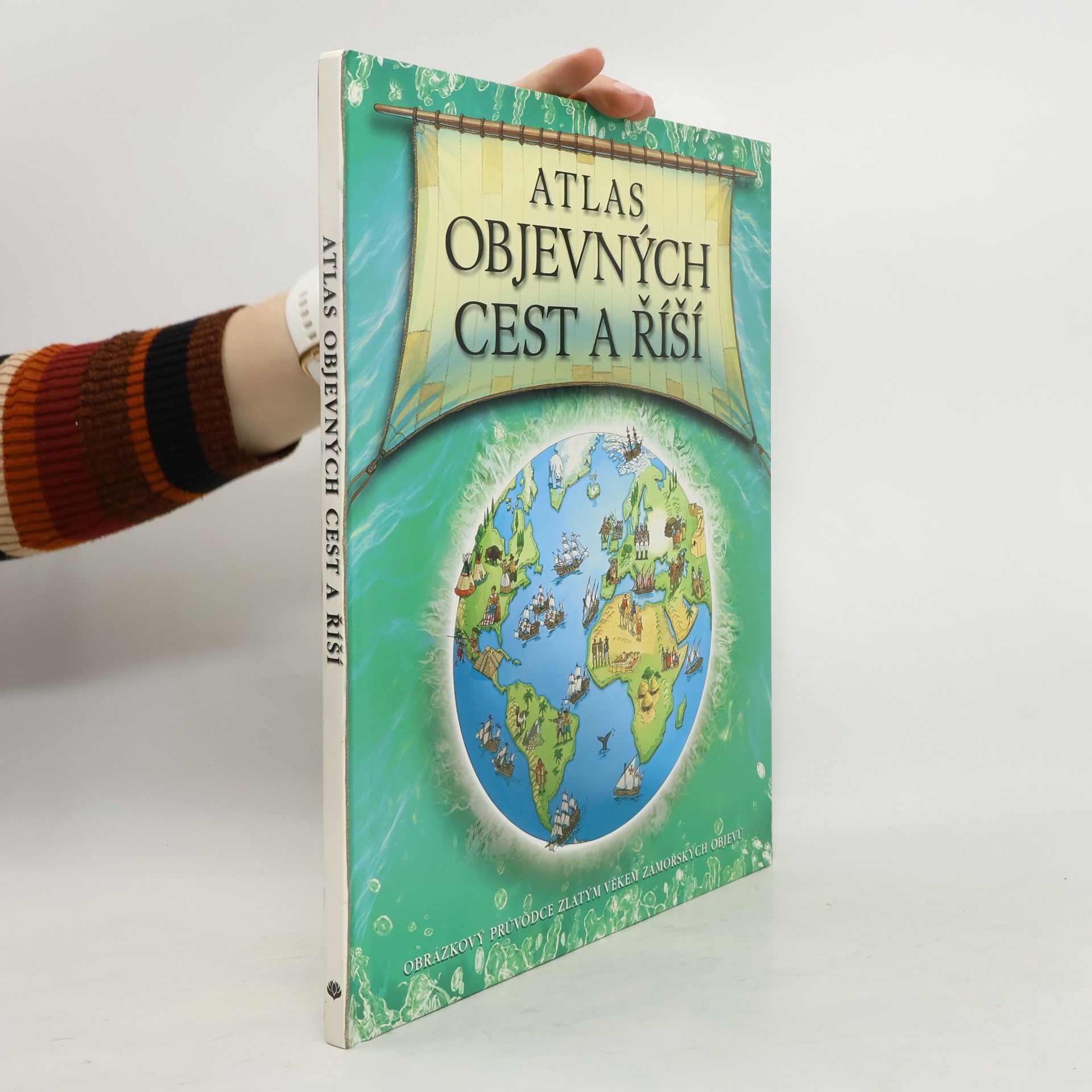 Simon Adams Atlas objevných cest a říší