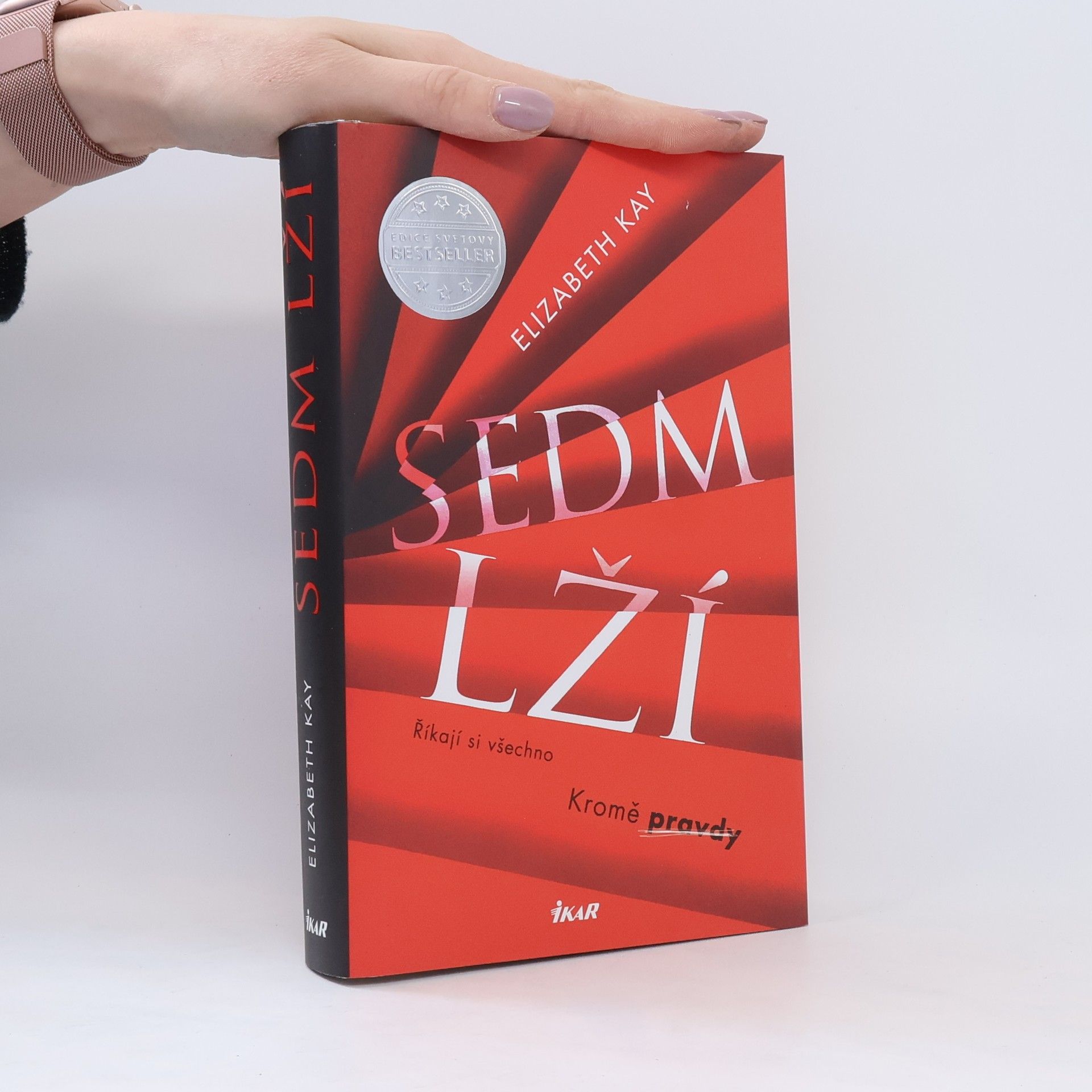 Elizabeth Kay Sedm lží