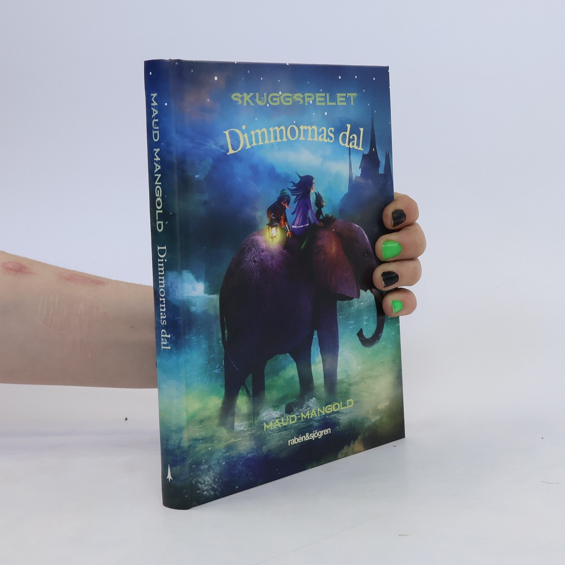 Maud Mangold Dimmornas dal