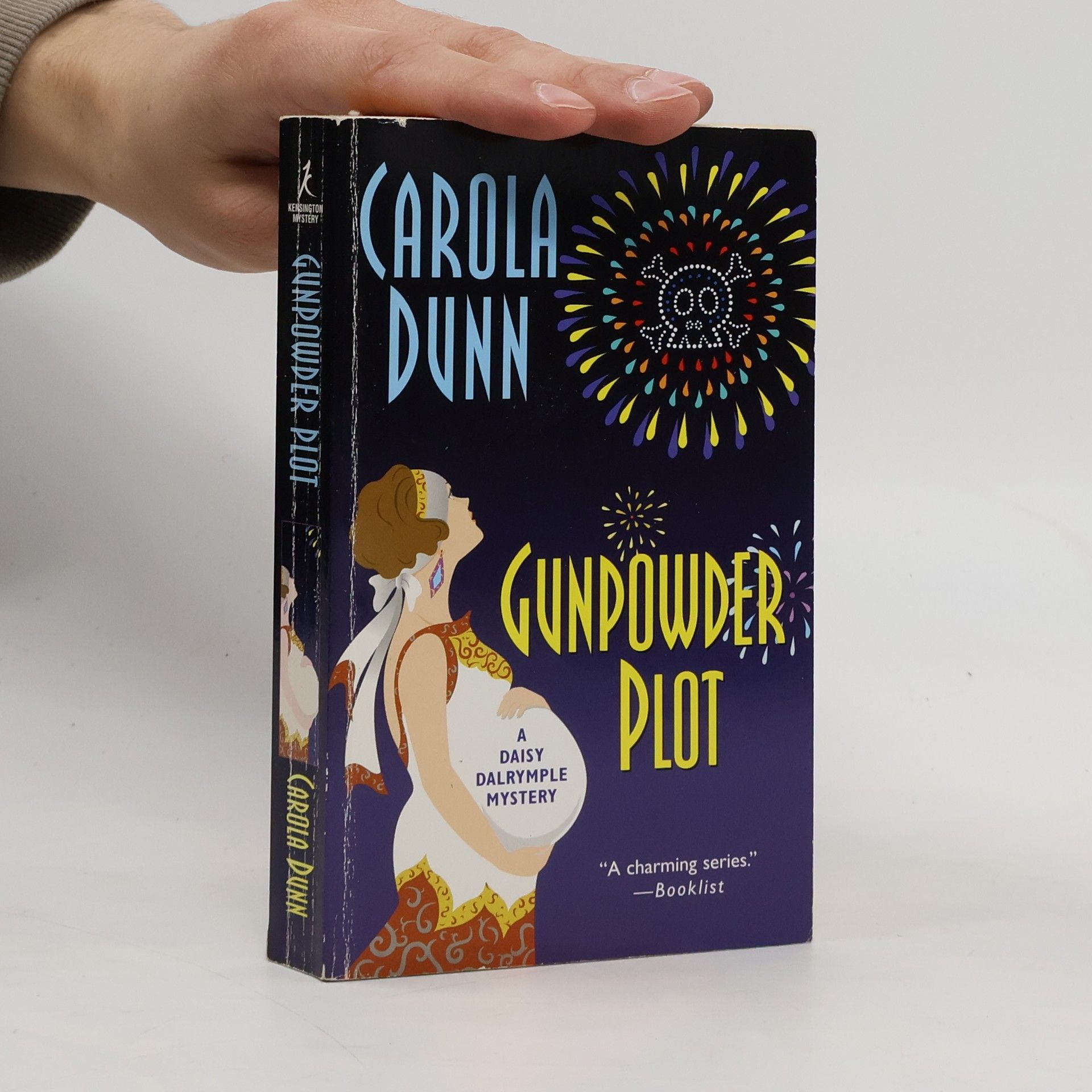 Carola Dunn Gunpowder Plot