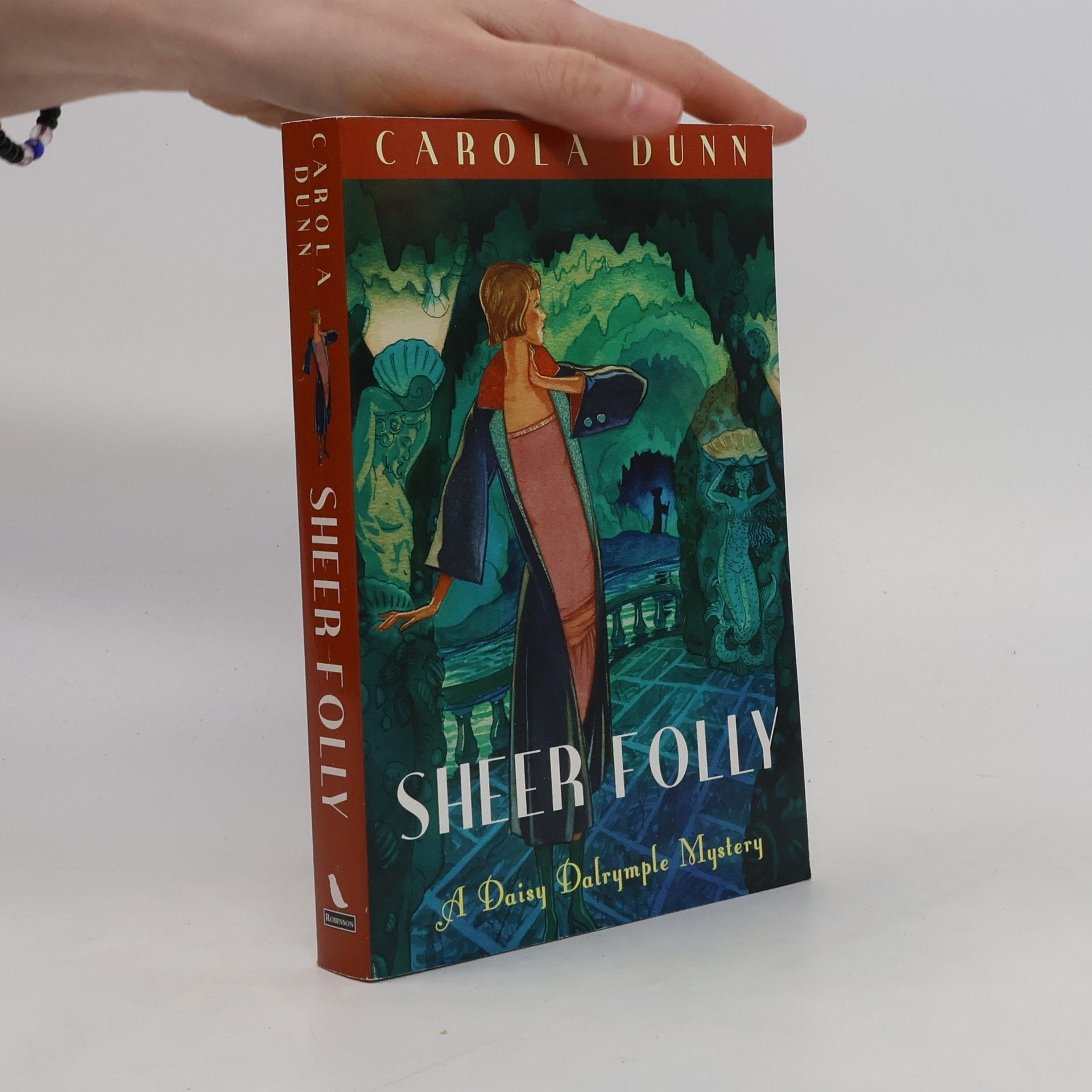 Carola Dunn Sheer Folly