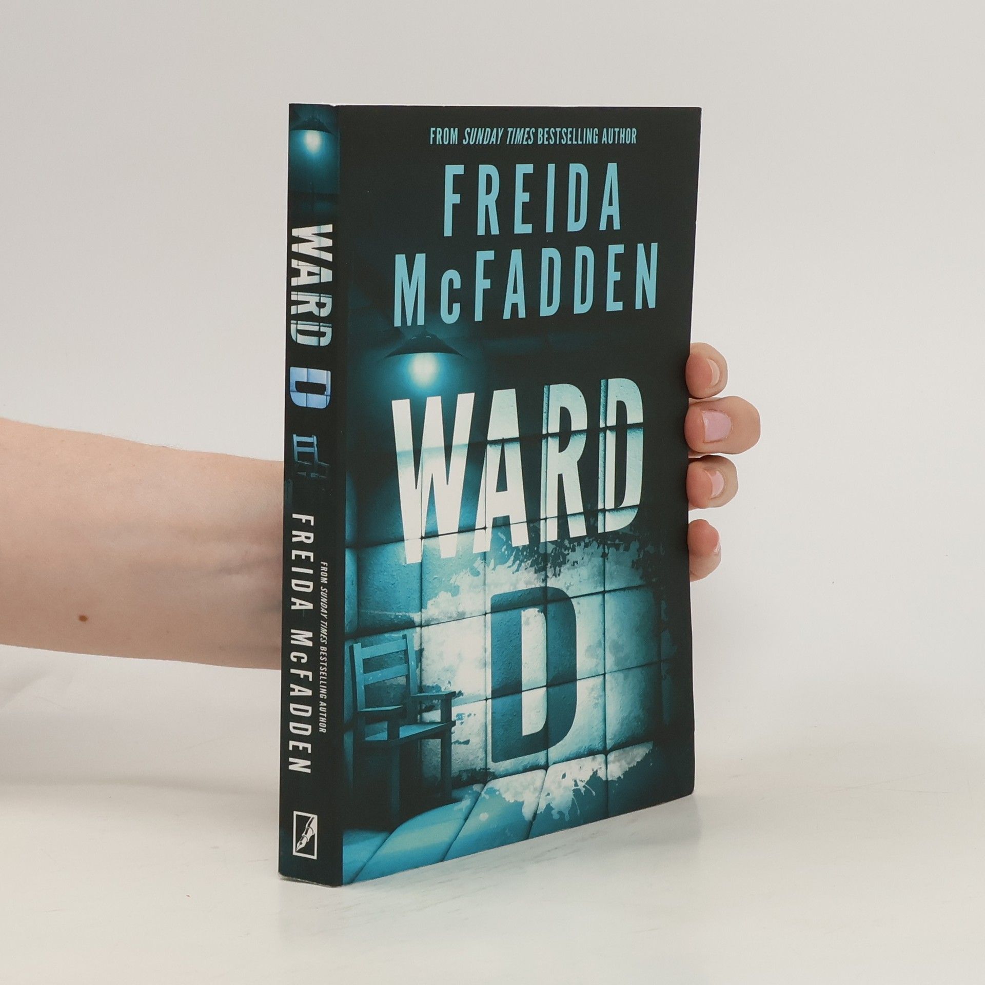 Freida McFadden Ward D