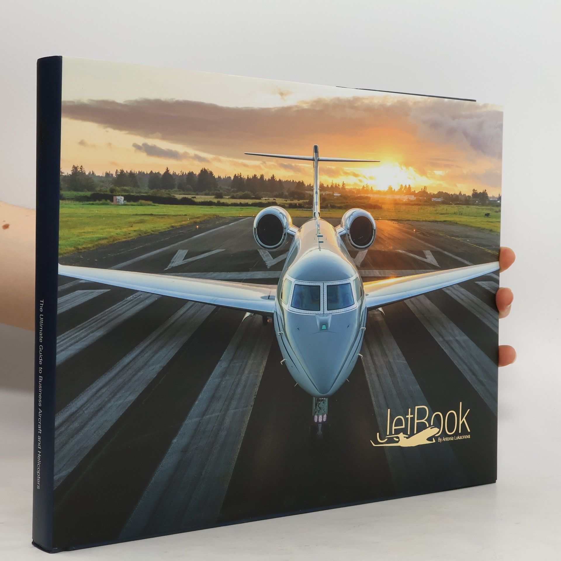 Antónia Lukačínová JetBook