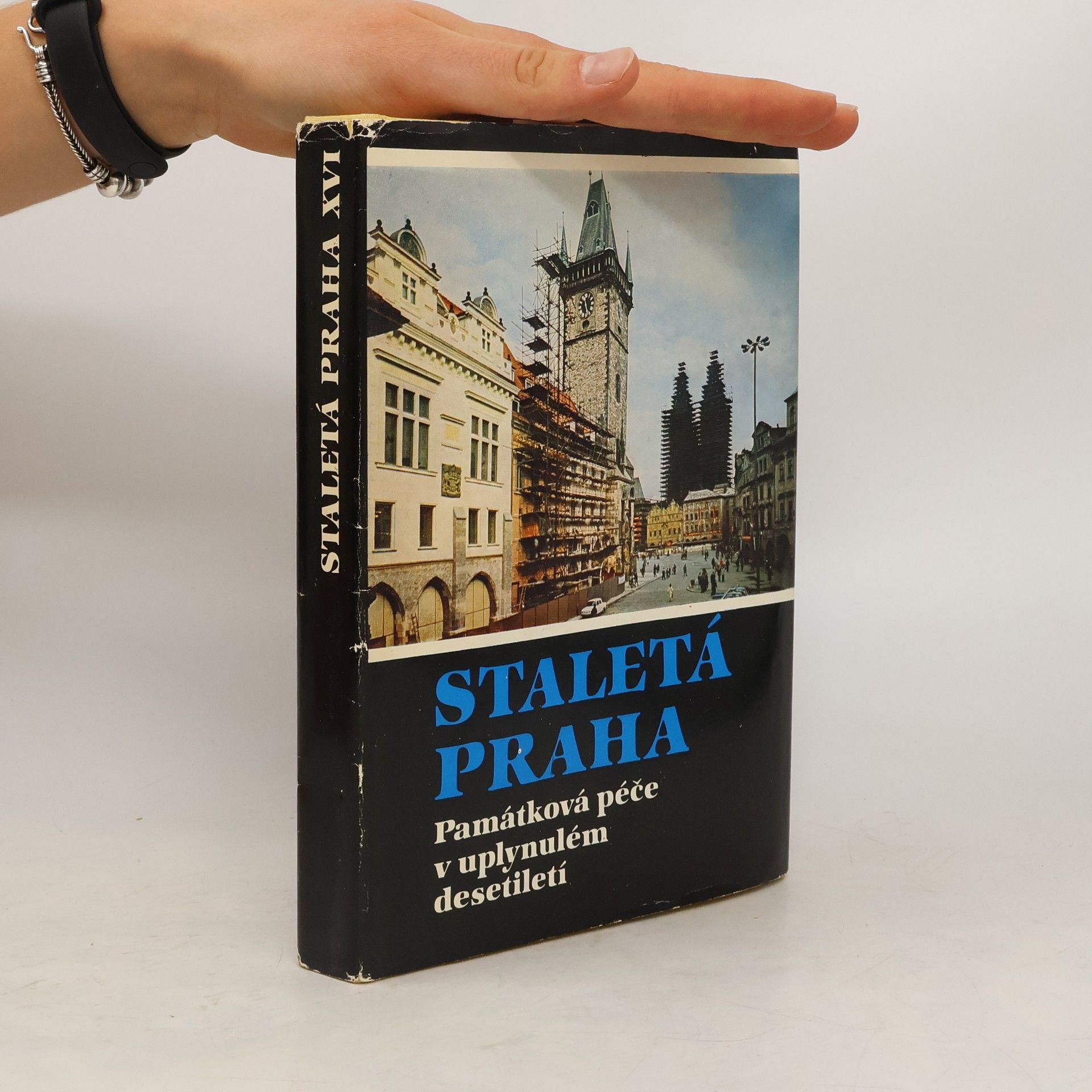 Collectif d'auteurs Staletá Praha XVI