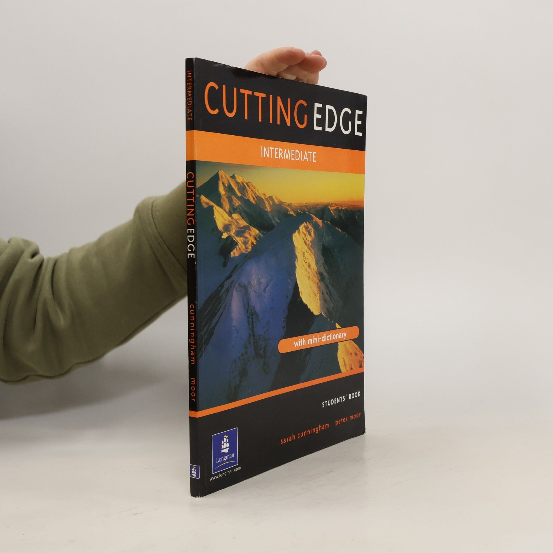 Sarah Cunningham Cutting Edge. Intermediate. Student's Book + Mini Dictionary