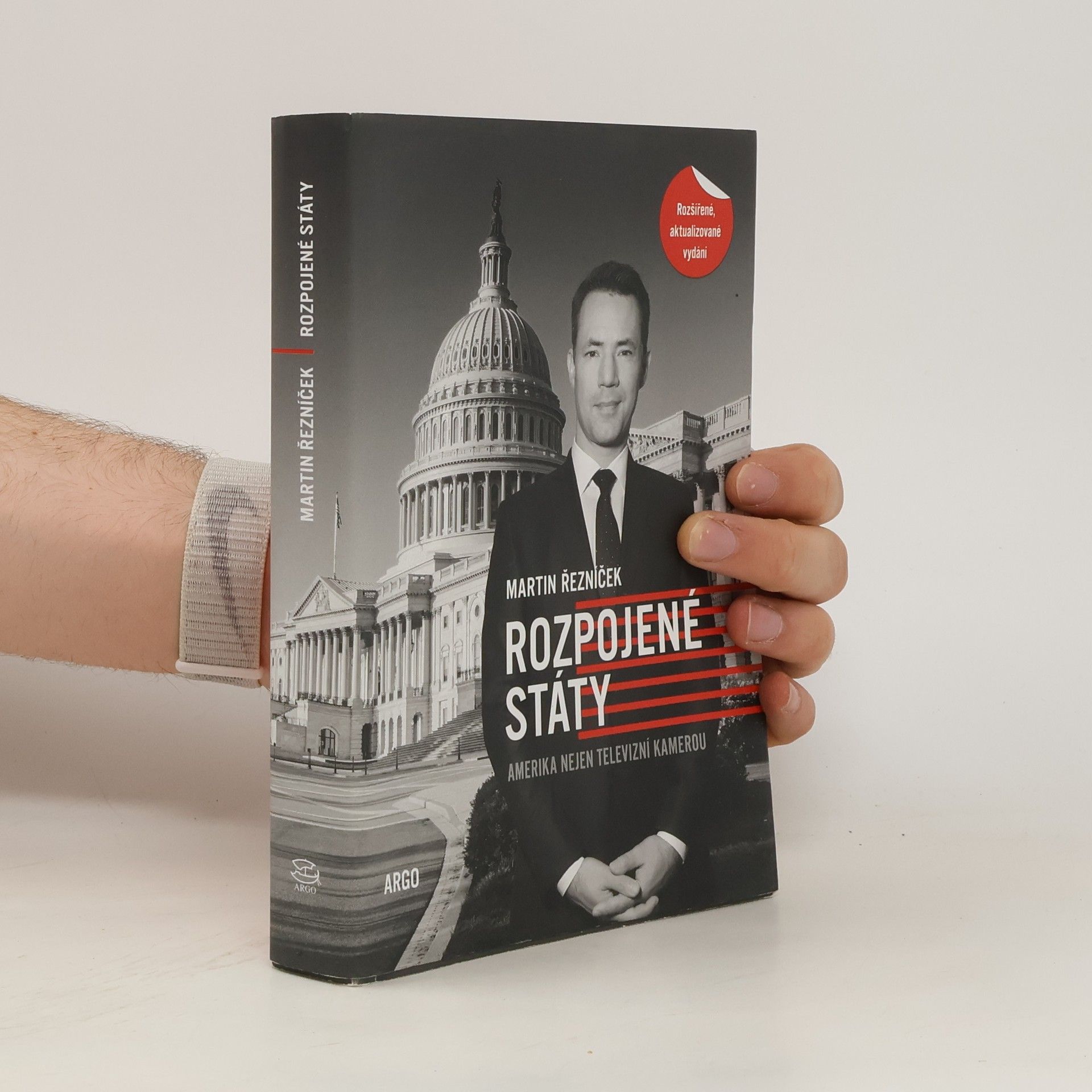 Martin Řezníček Rozpojené státy: Amerika nejen televizní kamerou