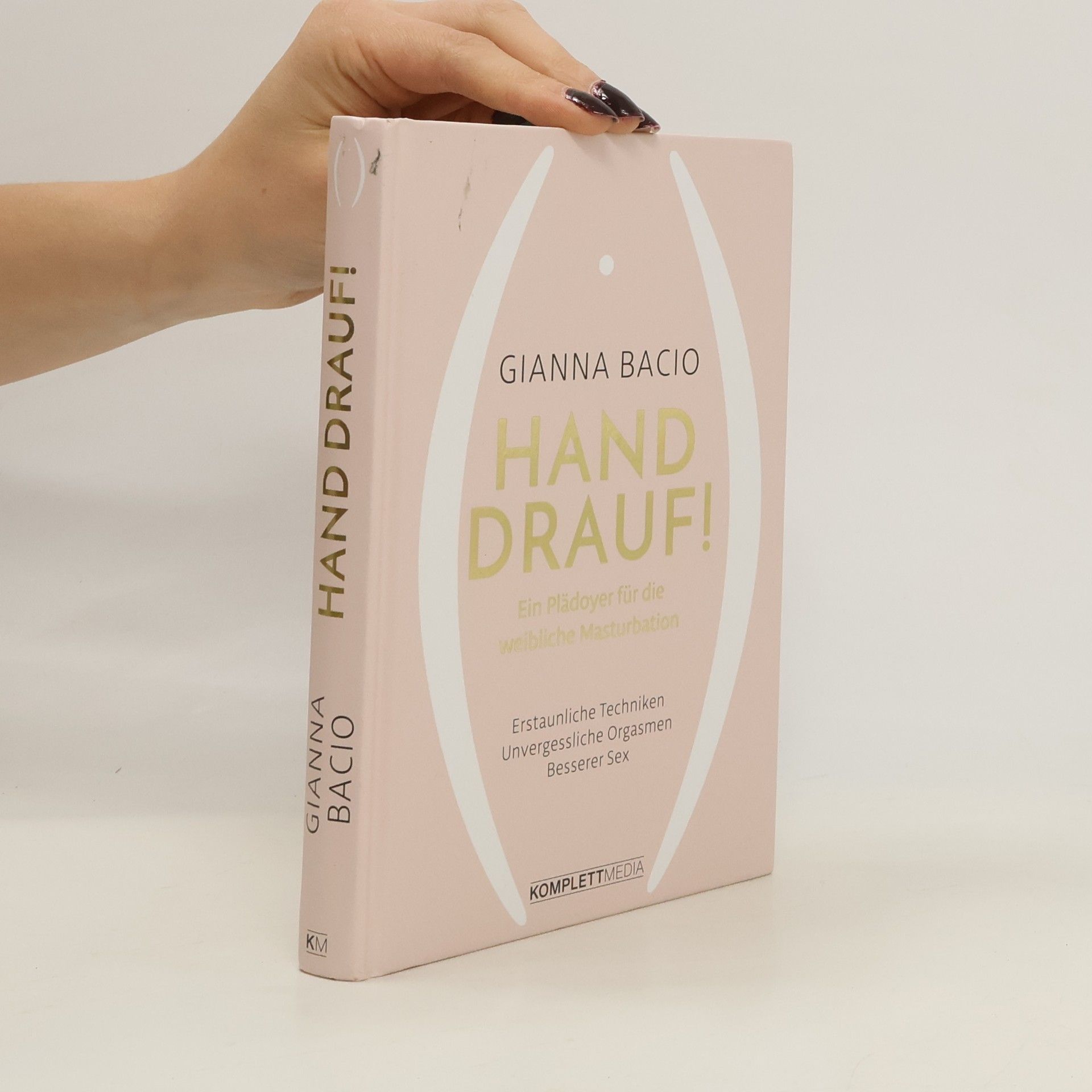Gianna Bacio Hand drauf!