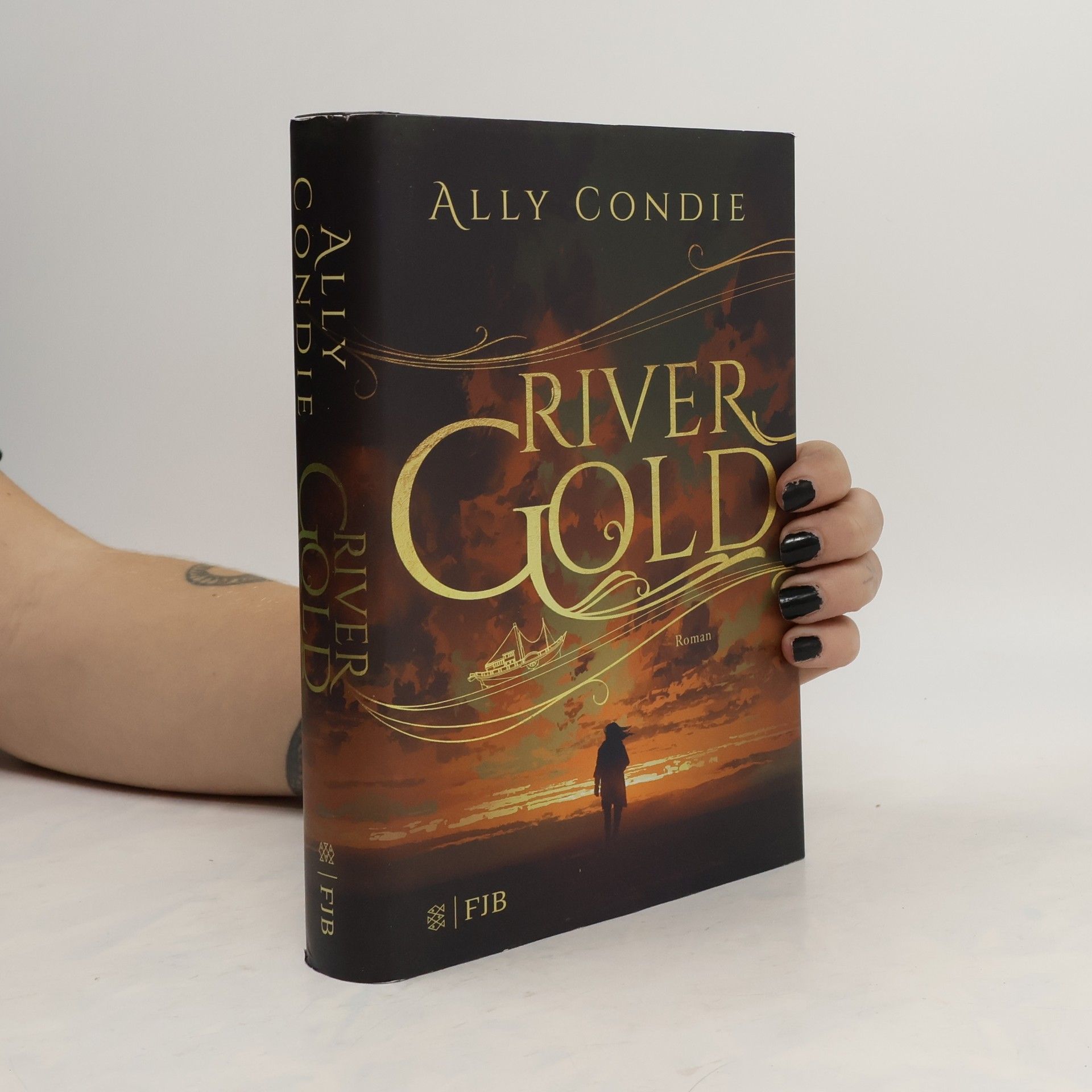 Ally Condie Rivergold