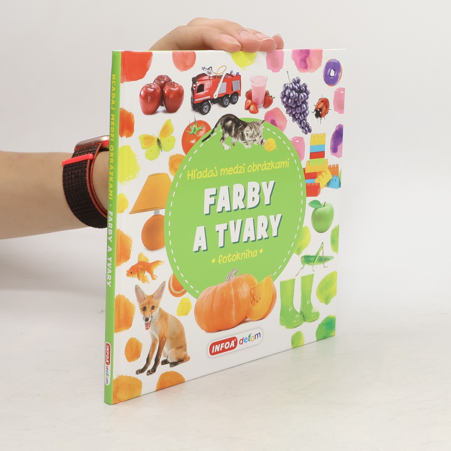 kolektiv Farby a tvary