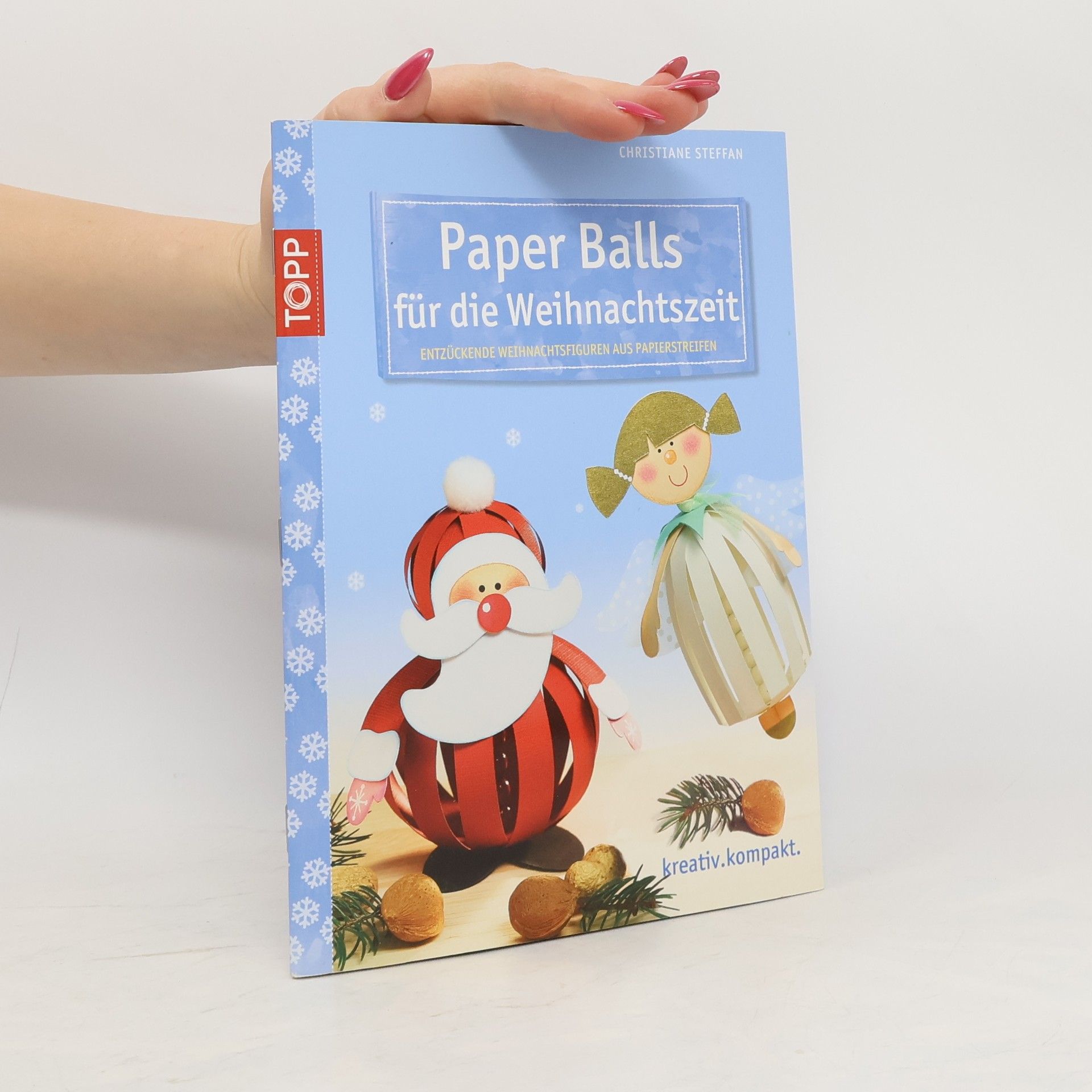 Christiane Steffan Paper Balls für die Weihnachtszeit