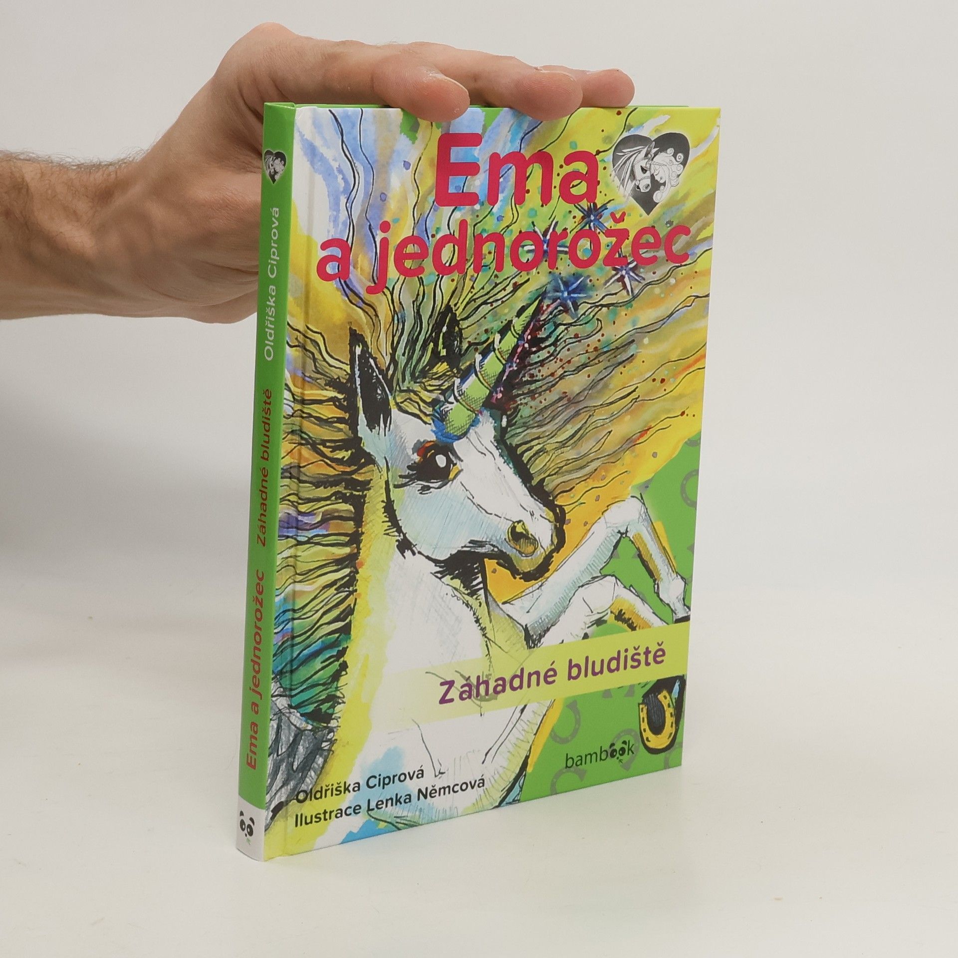 Oldřiška Lišková Ema a jednorožec. Záhadné bludiště