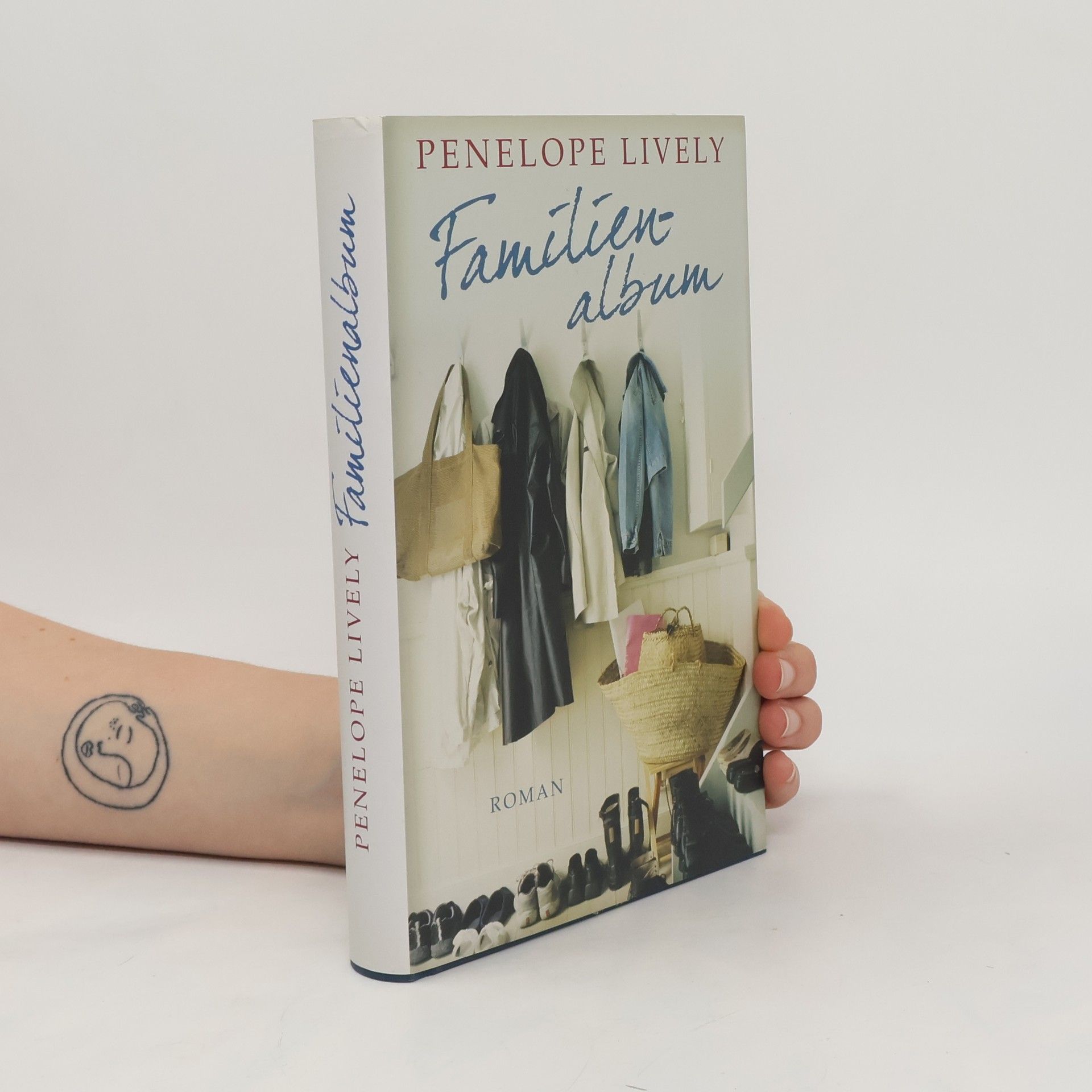 Penelope Lively Familienalbum