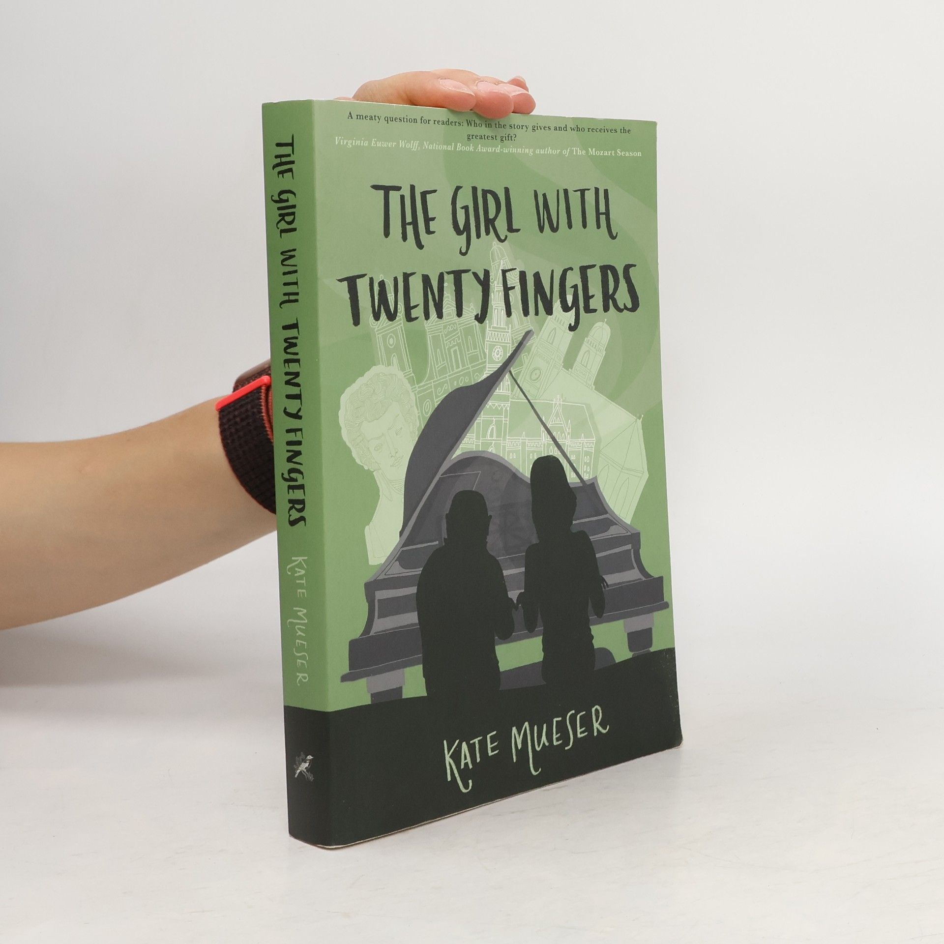 Kate Mueser The Girl with Twenty Fingers