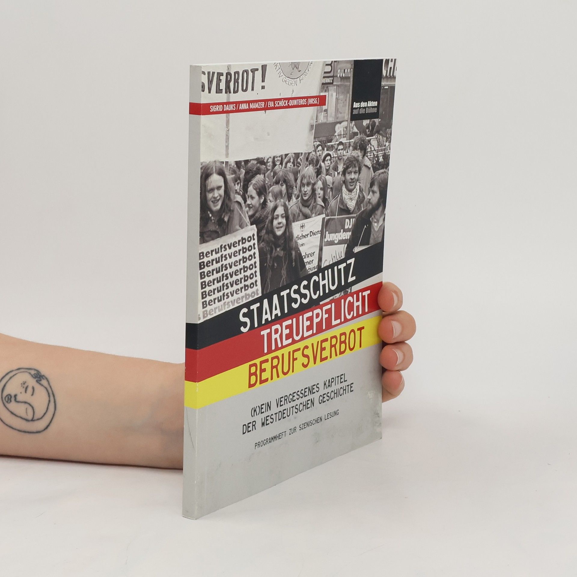 Autorenkollektiv Staatsschutz, Treuepflicht, Berufsverbot