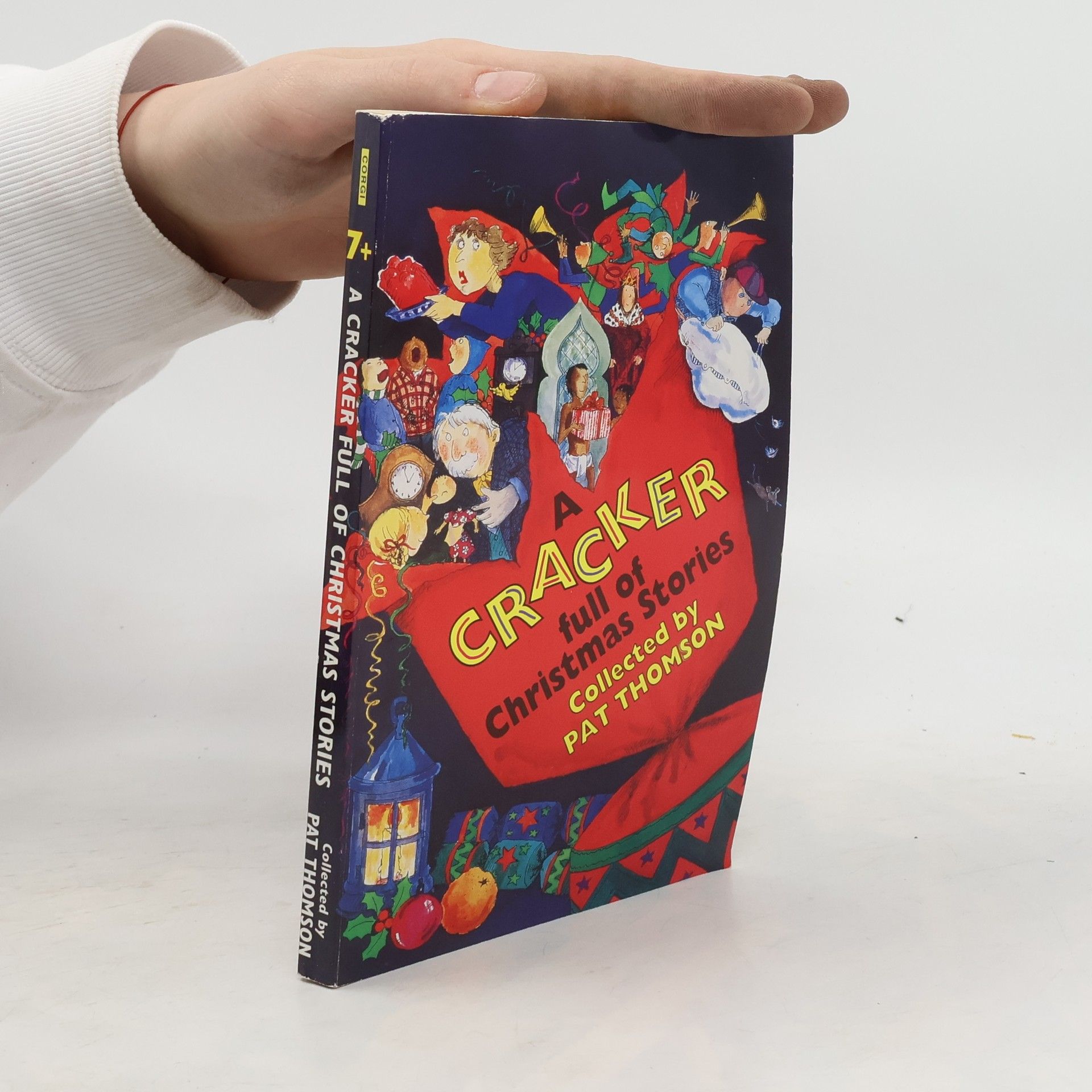 Pat Thomson A Cracker Full of Christmas Stories