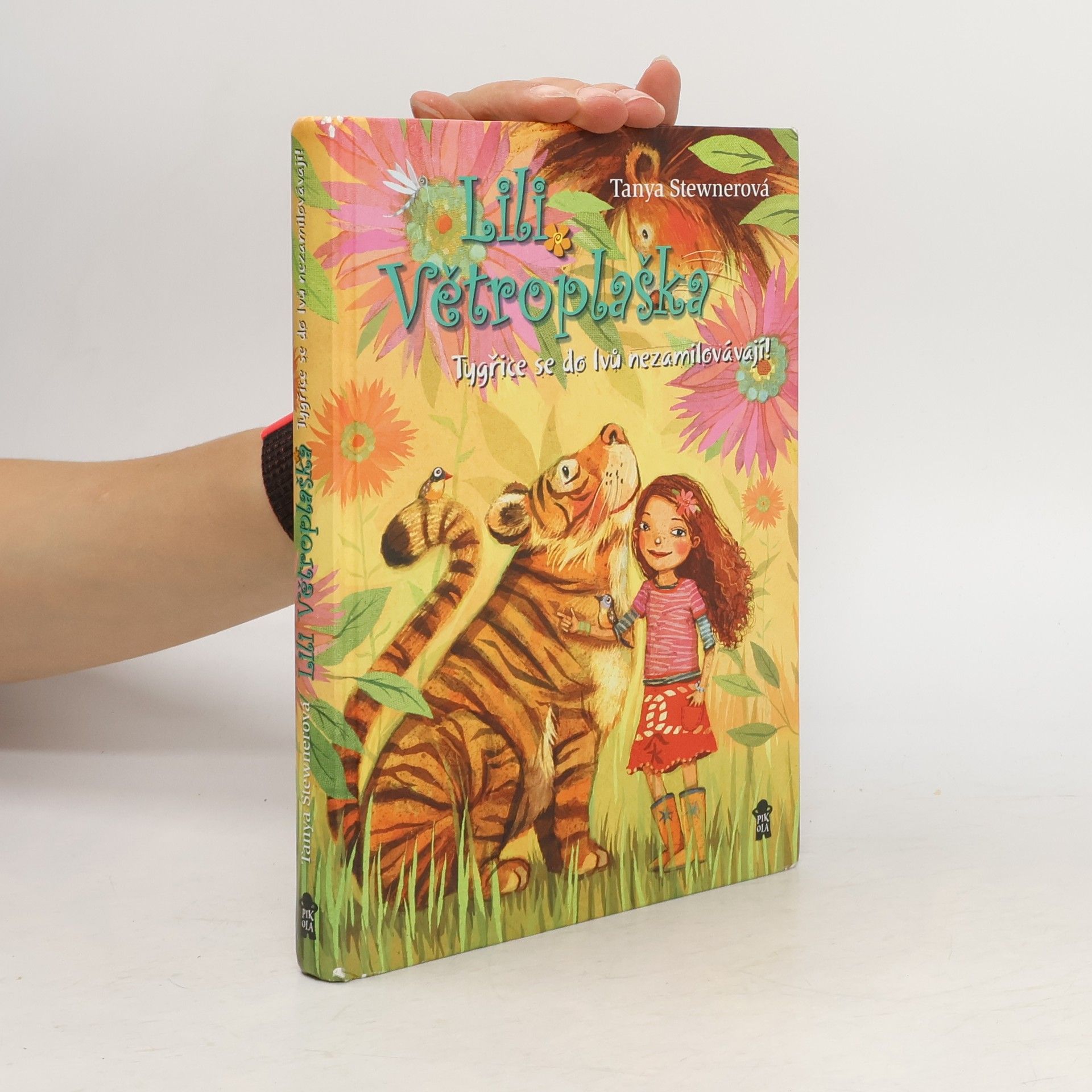 Tanya Stewner Lili Větroplaška: Tygřice se do lvů nezamilovávají!