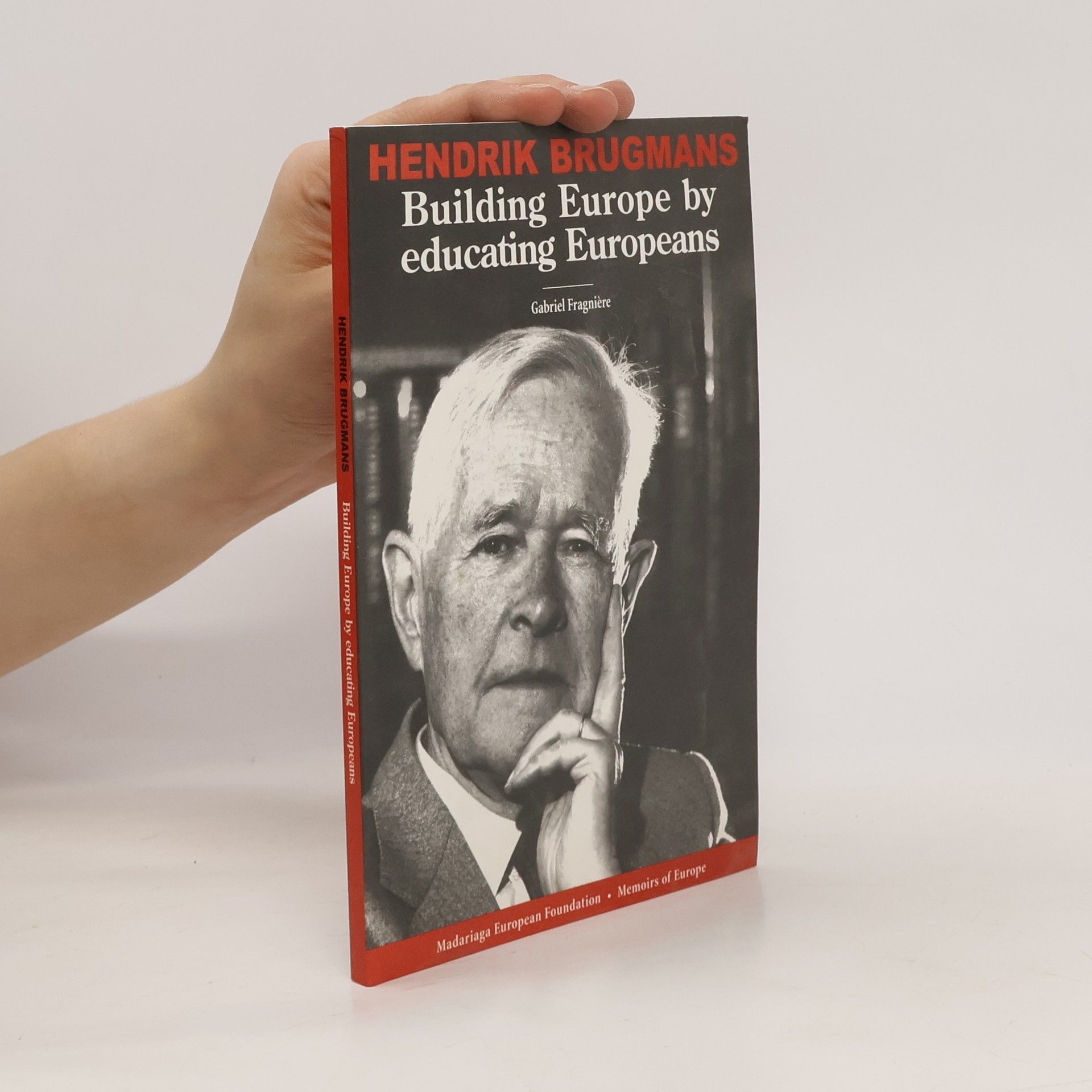 Building Europe by educating Europeans
