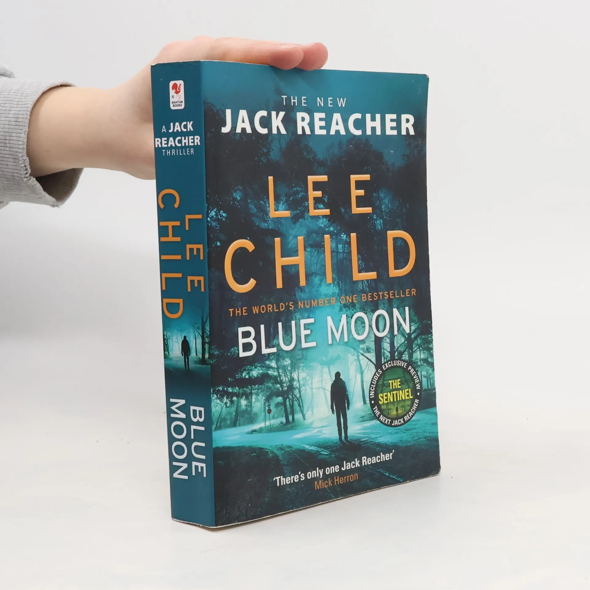 Blue Moon | Book | Paperback | Lee Child | EN