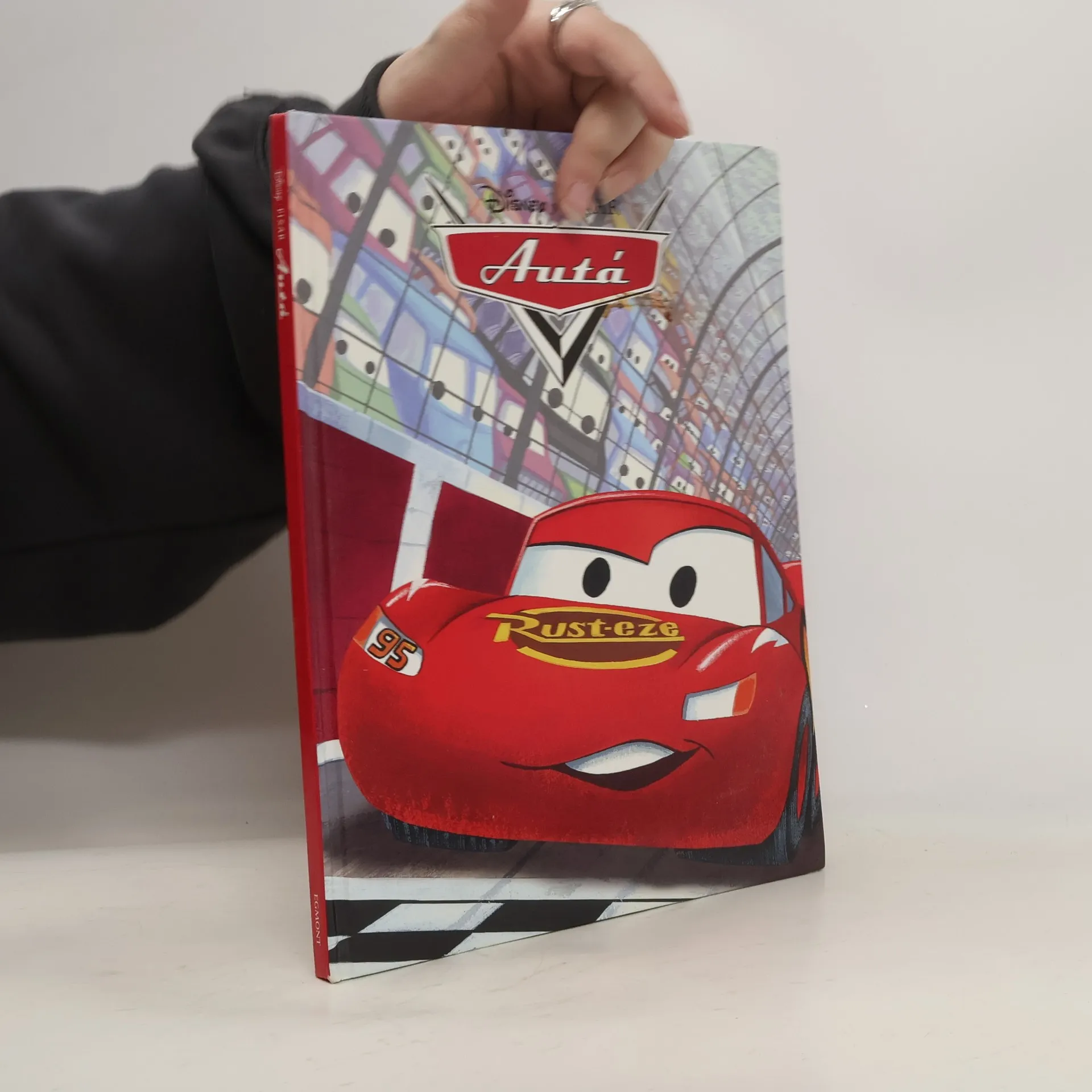 Autá | Kniha | pevná | Walt Disney | CS