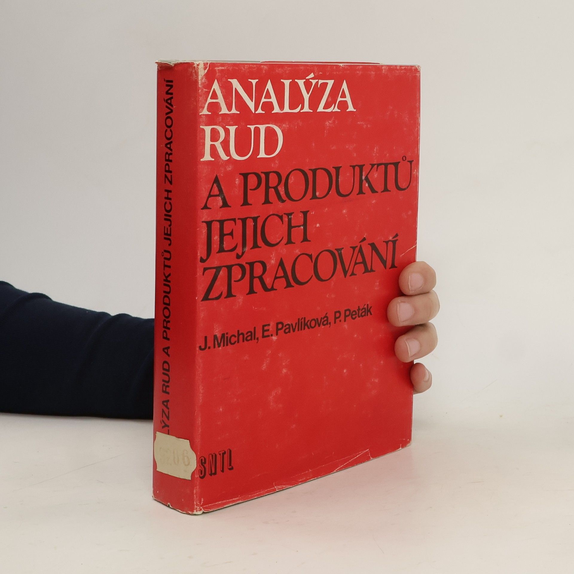 Michal Jan Analýza rud a produktů jejich zpracování