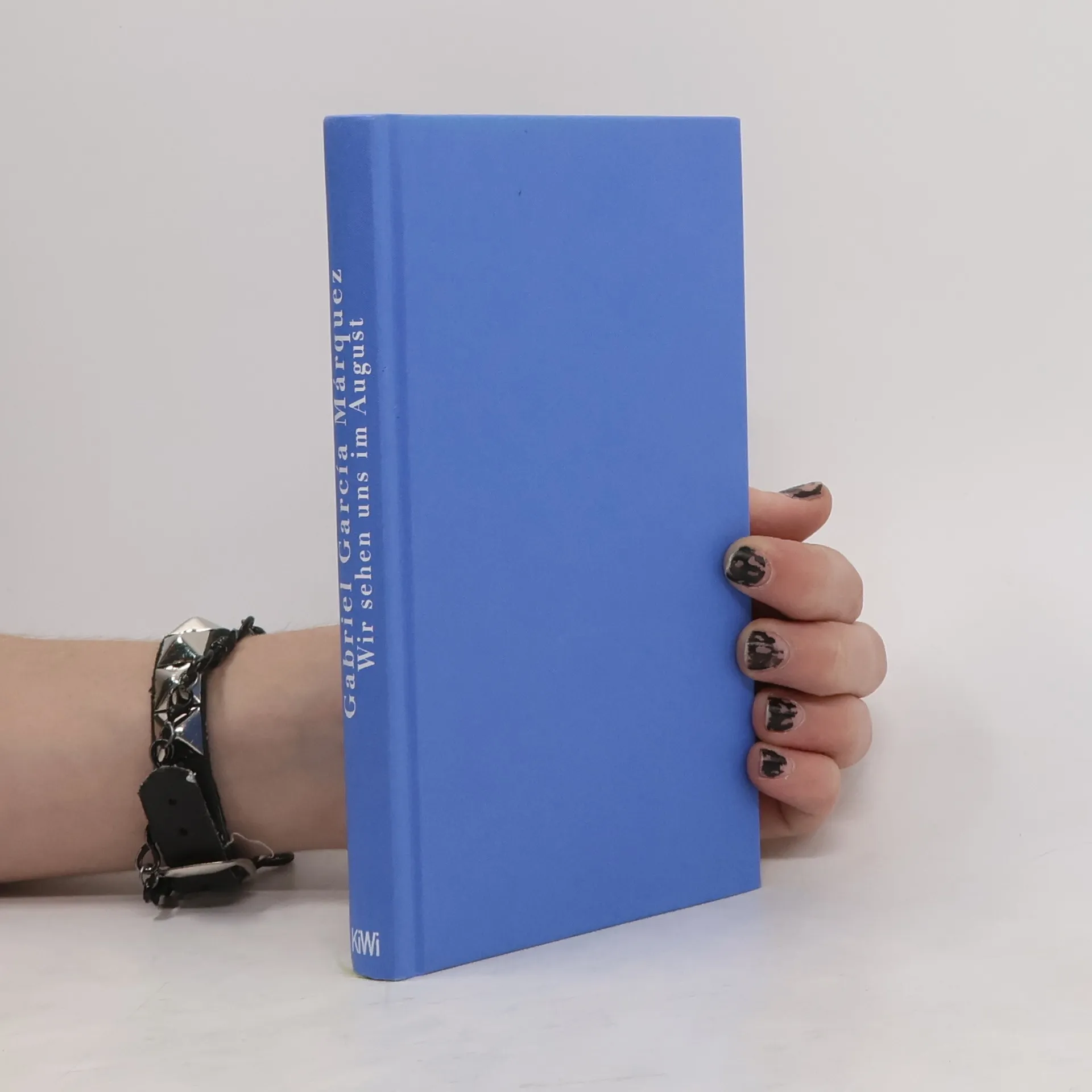 Wir sehen uns im August | Book | Gabriel García Márquez | DE
