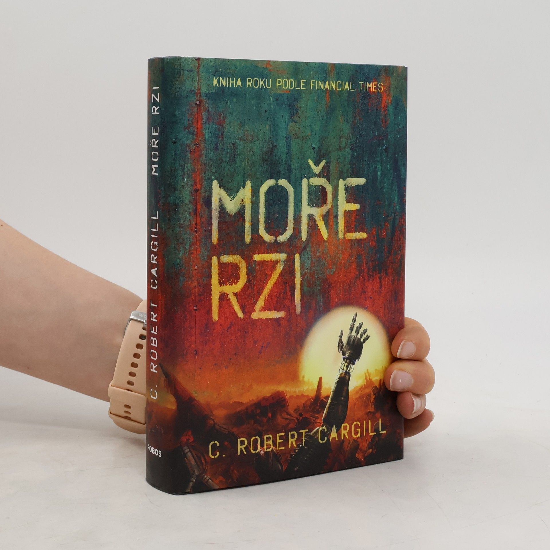 C. Robert Cargill Moře rzi