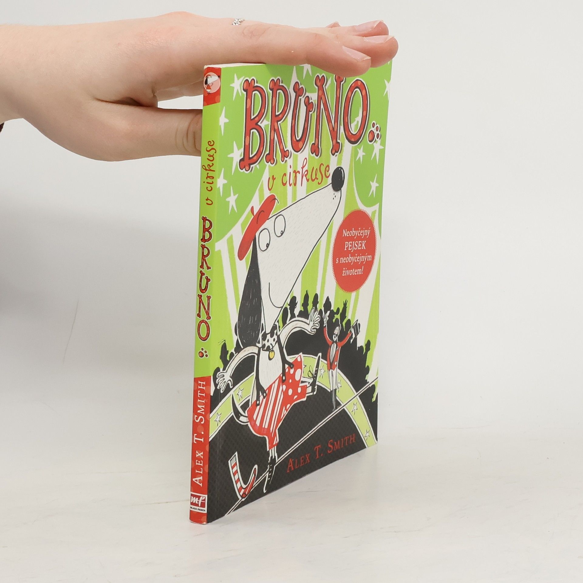 Alex T. Smith Bruno v cirkuse