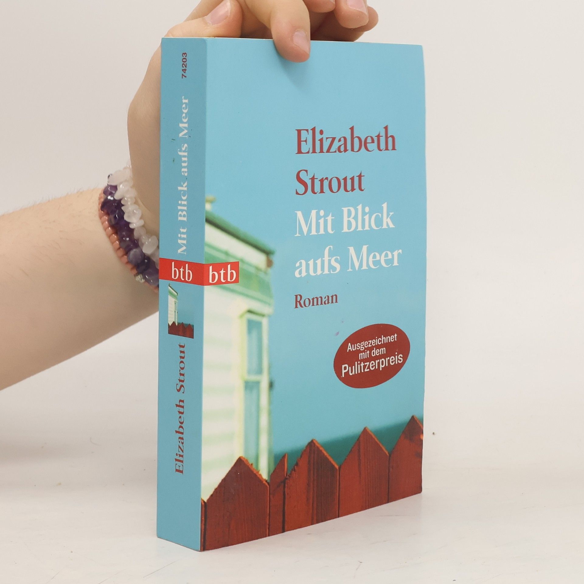 Elizabeth Strout Mit Blick aufs Meer