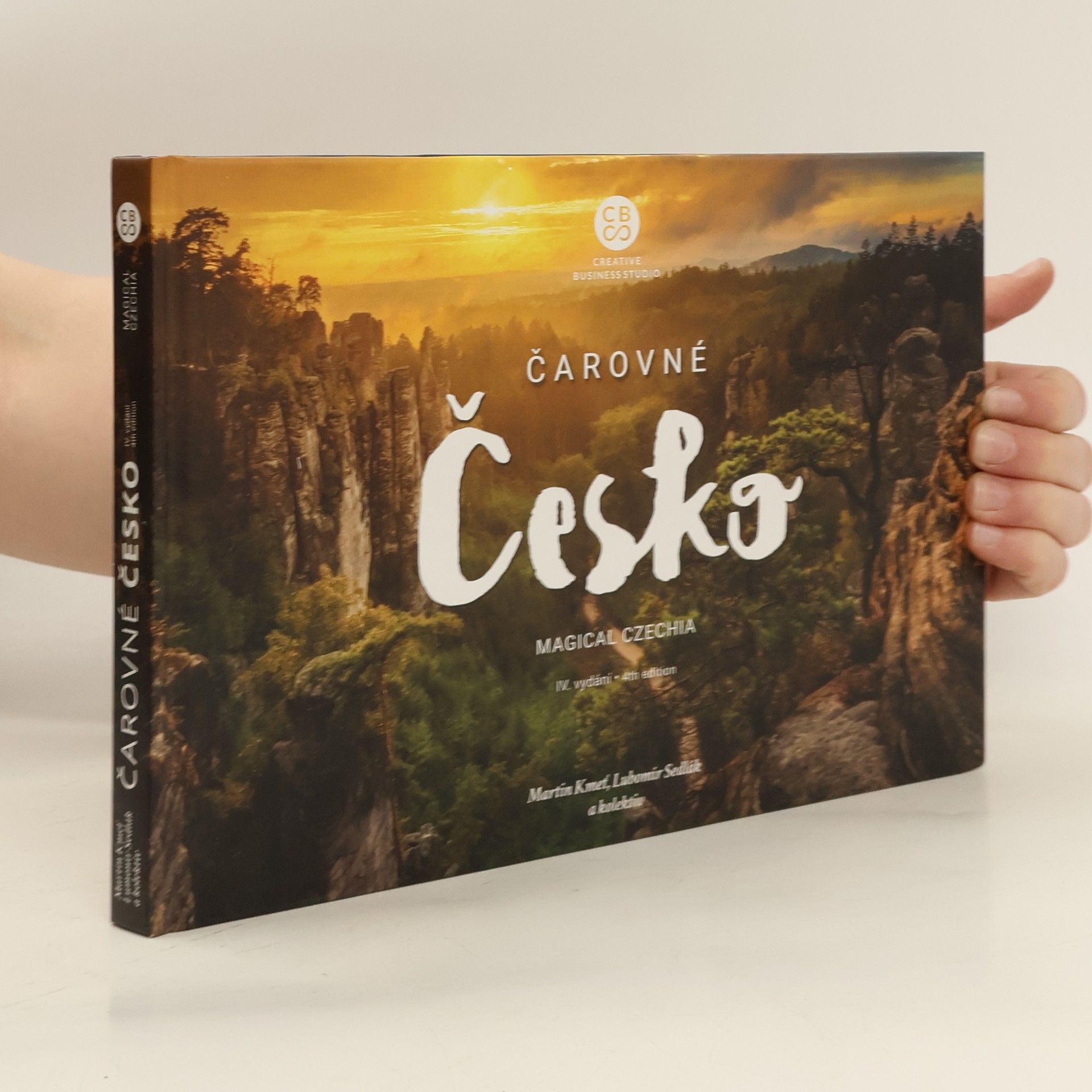 Martin Kmeť Čarovné Česko. Magical Czechia